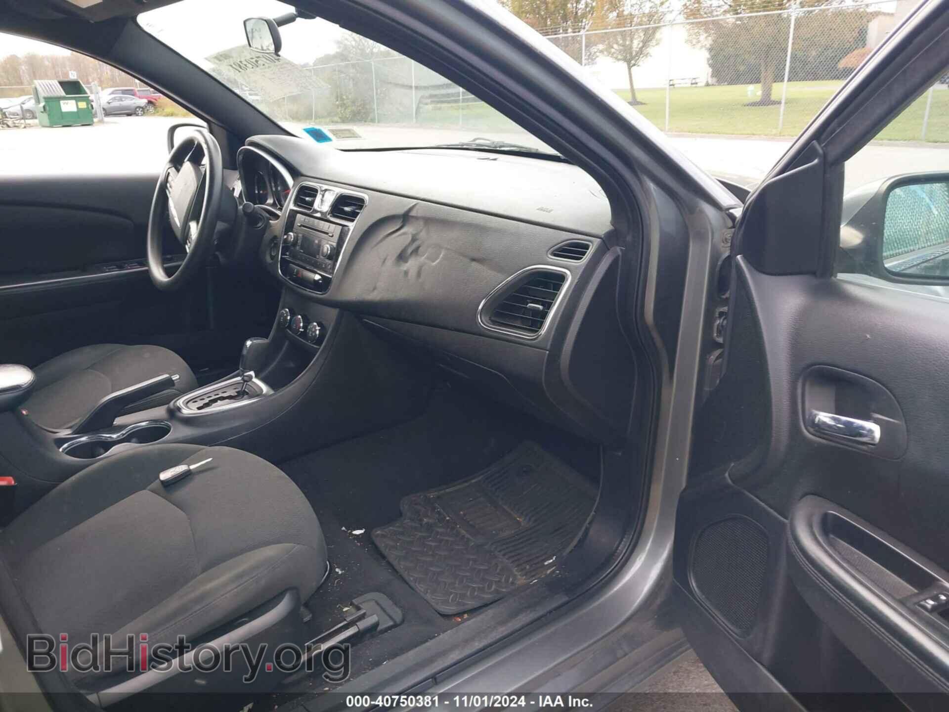 2012 CHRYSLER 200 - VIN: 1C3CCBAB3CN154424 - Photo 5