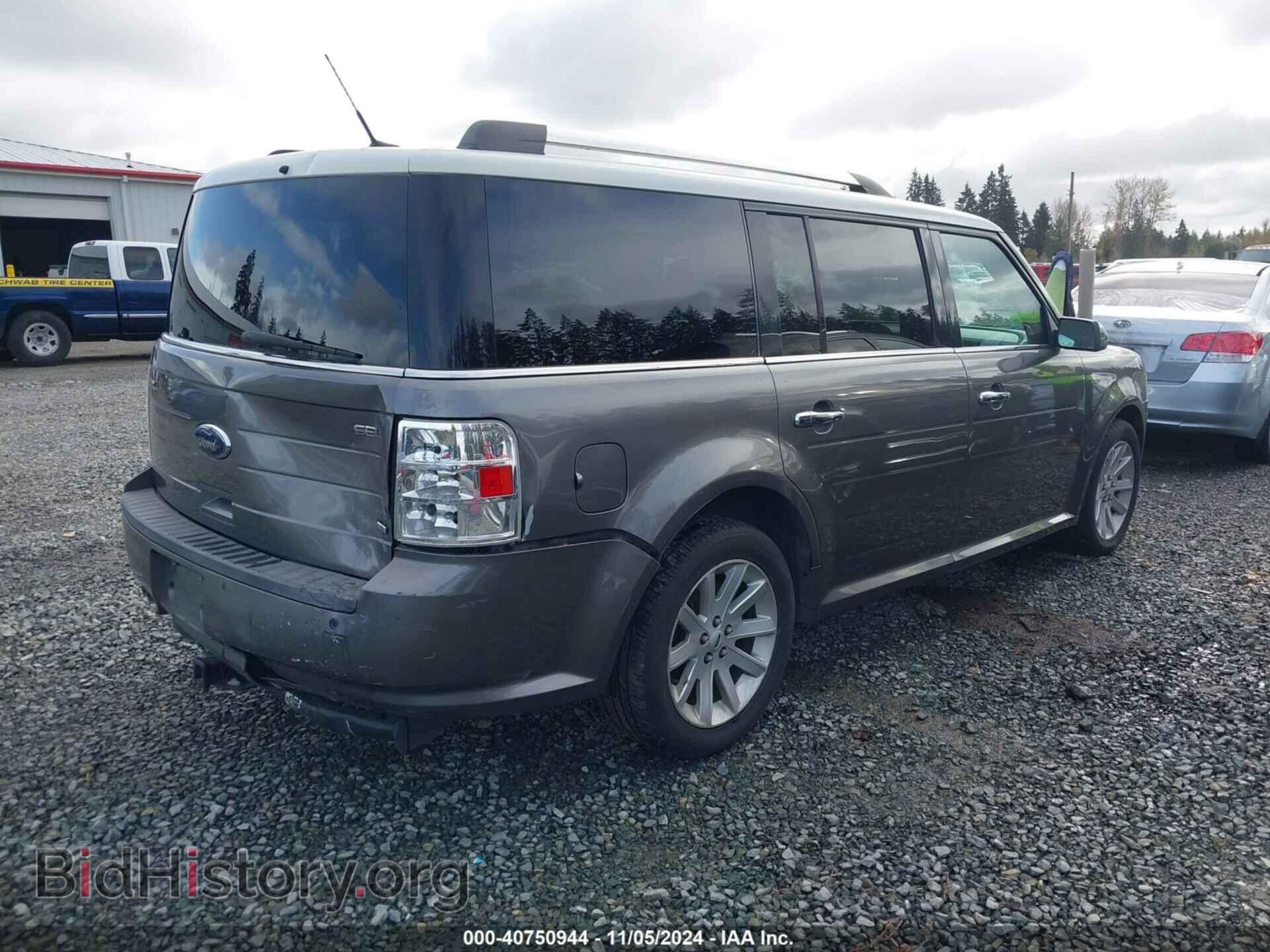 2009 FORD FLEX - VIN: 2FMEK62C09BA01912 - Фото 4