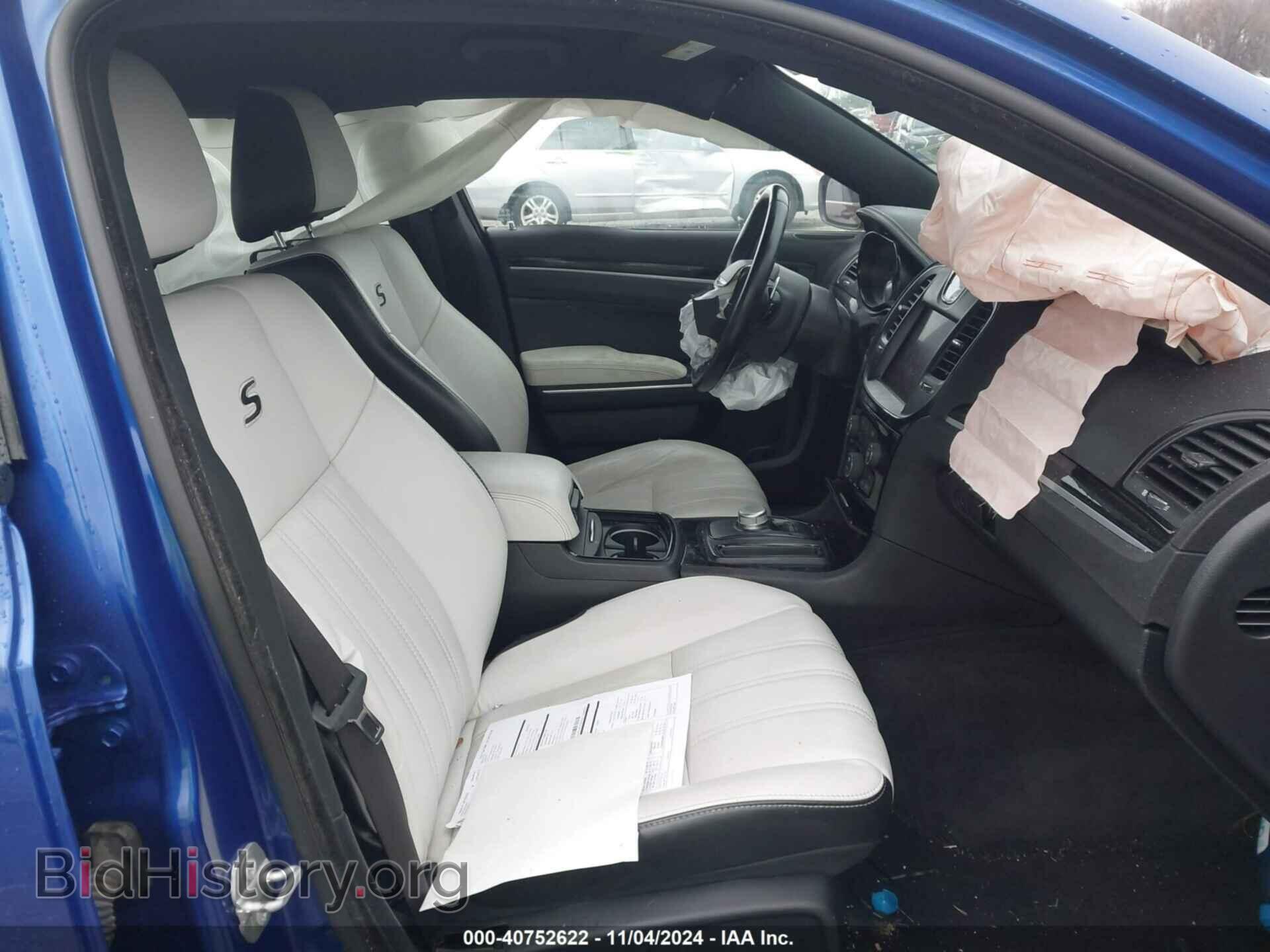 2018 CHRYSLER 300 - VIN: 2C3CCAGG7JH212666 - Фото 5