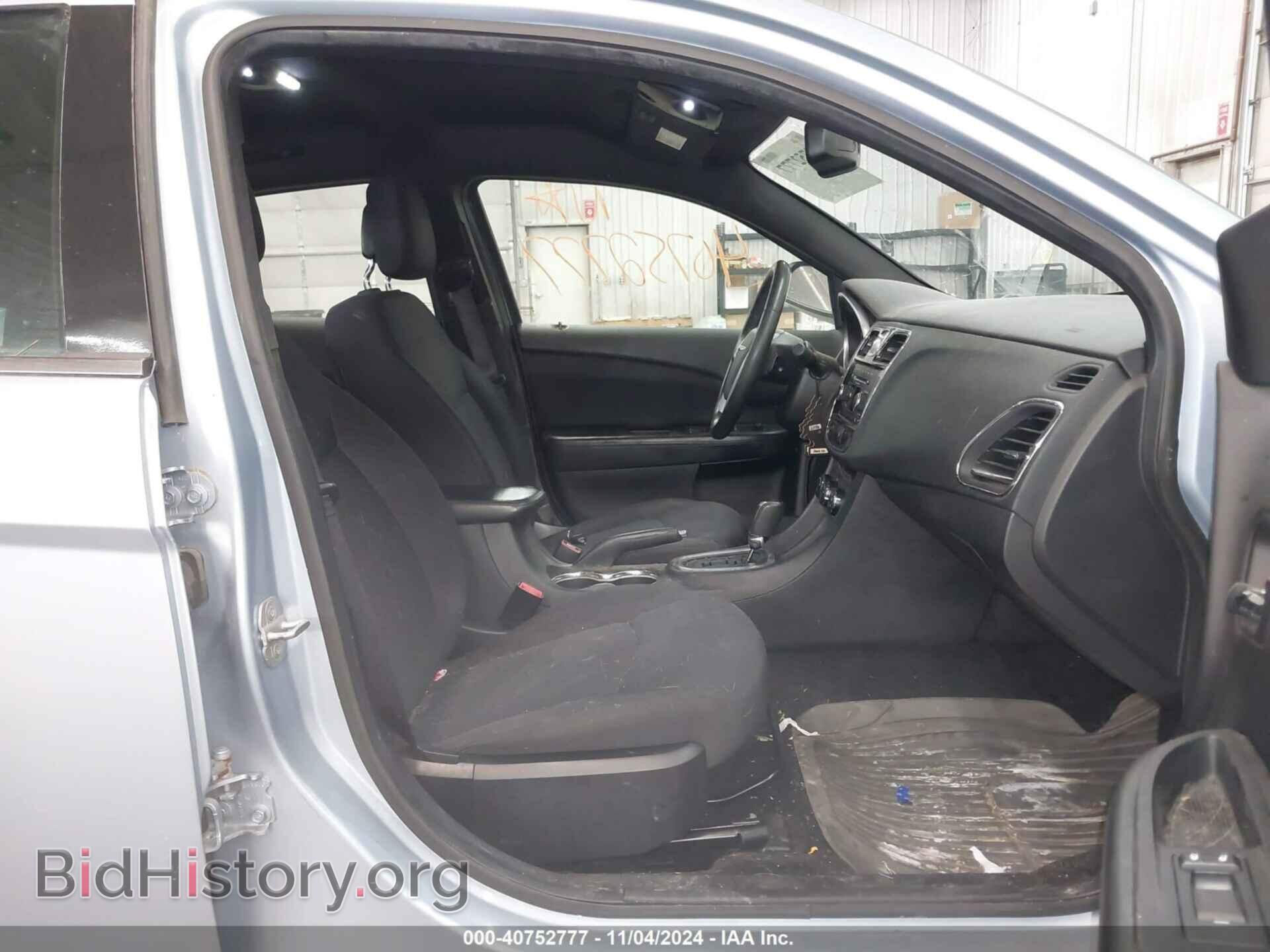 2013 CHRYSLER 200 - VIN: 1C3CCBBB0DN577624 - Фото 5