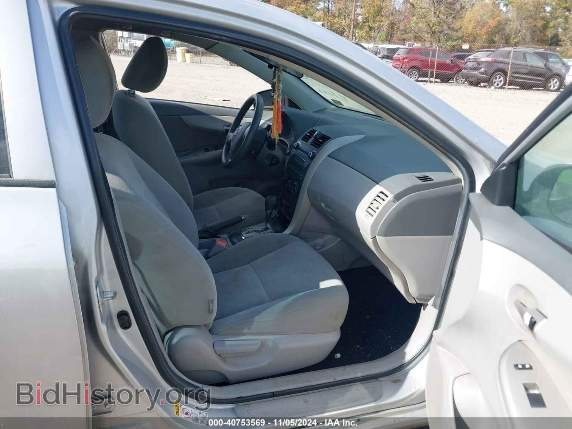 2010 TOYOTA COROLLA - VIN: 2T1BU4EE2AC265728 - Фото 5
