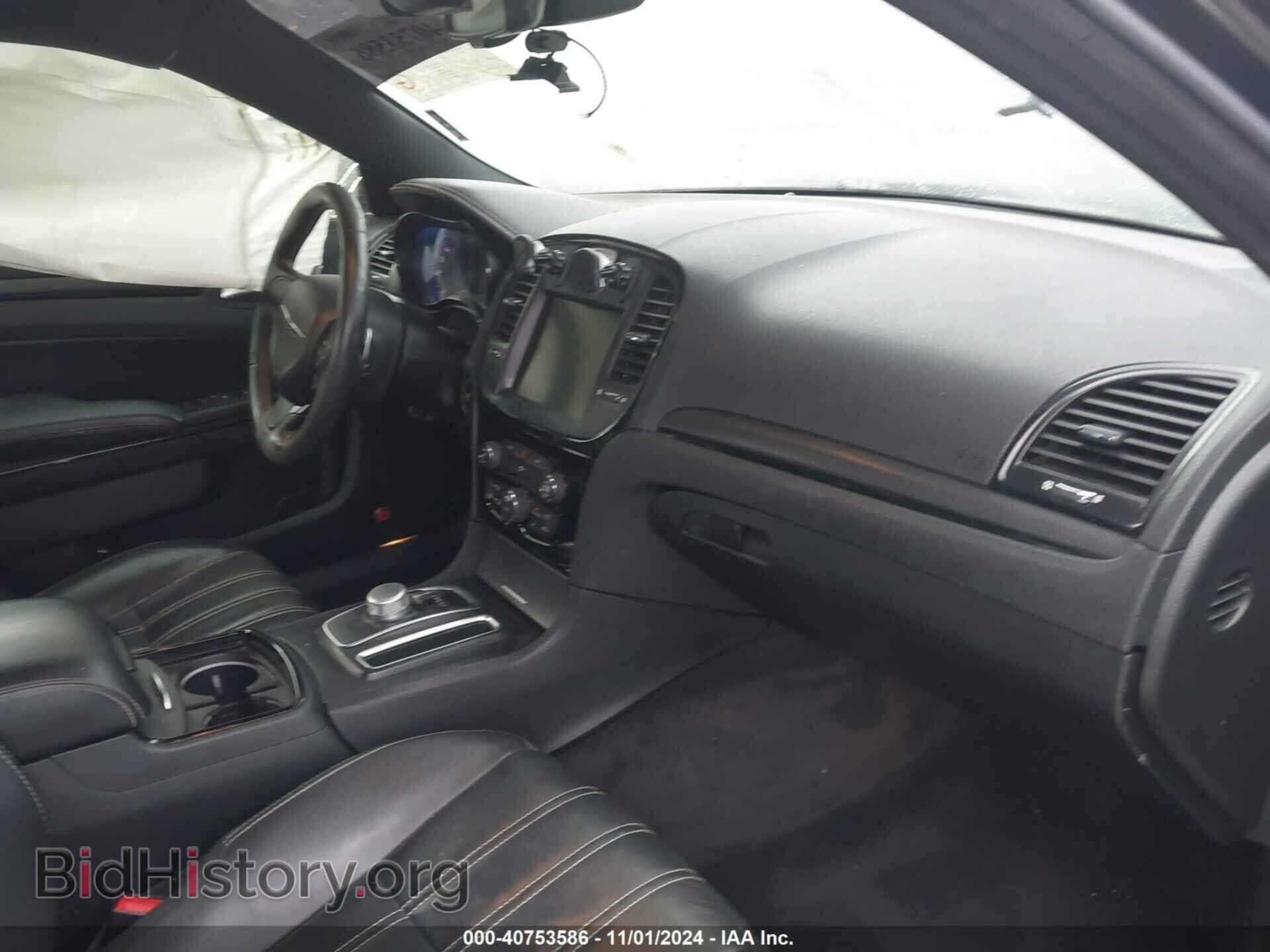 2016 CHRYSLER 300 - VIN: 2C3CCABGXGH295204 - Фото 5