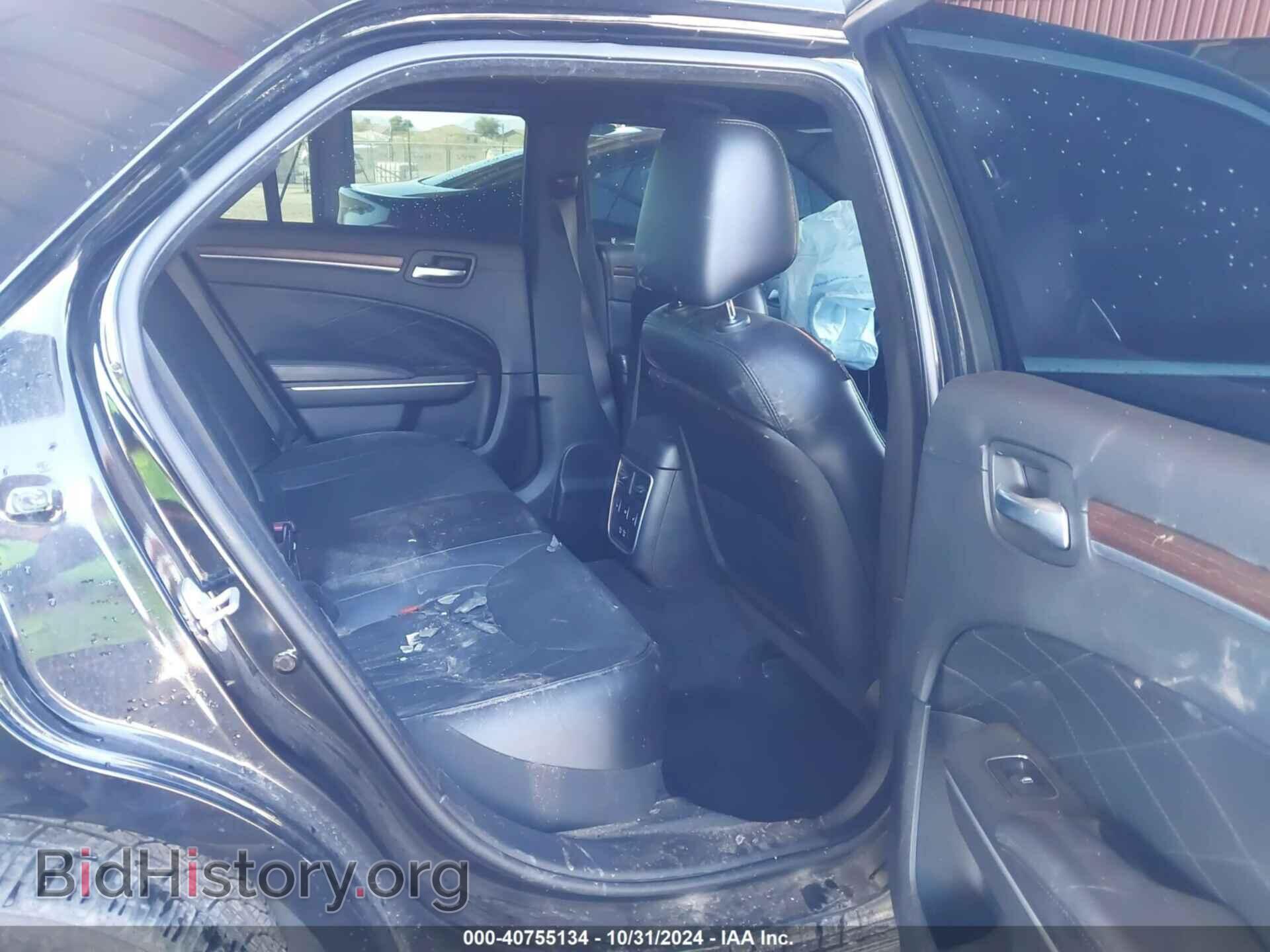 2015 CHRYSLER 300C - VIN: 2C3CCAPT0FH875906 - Фото 8