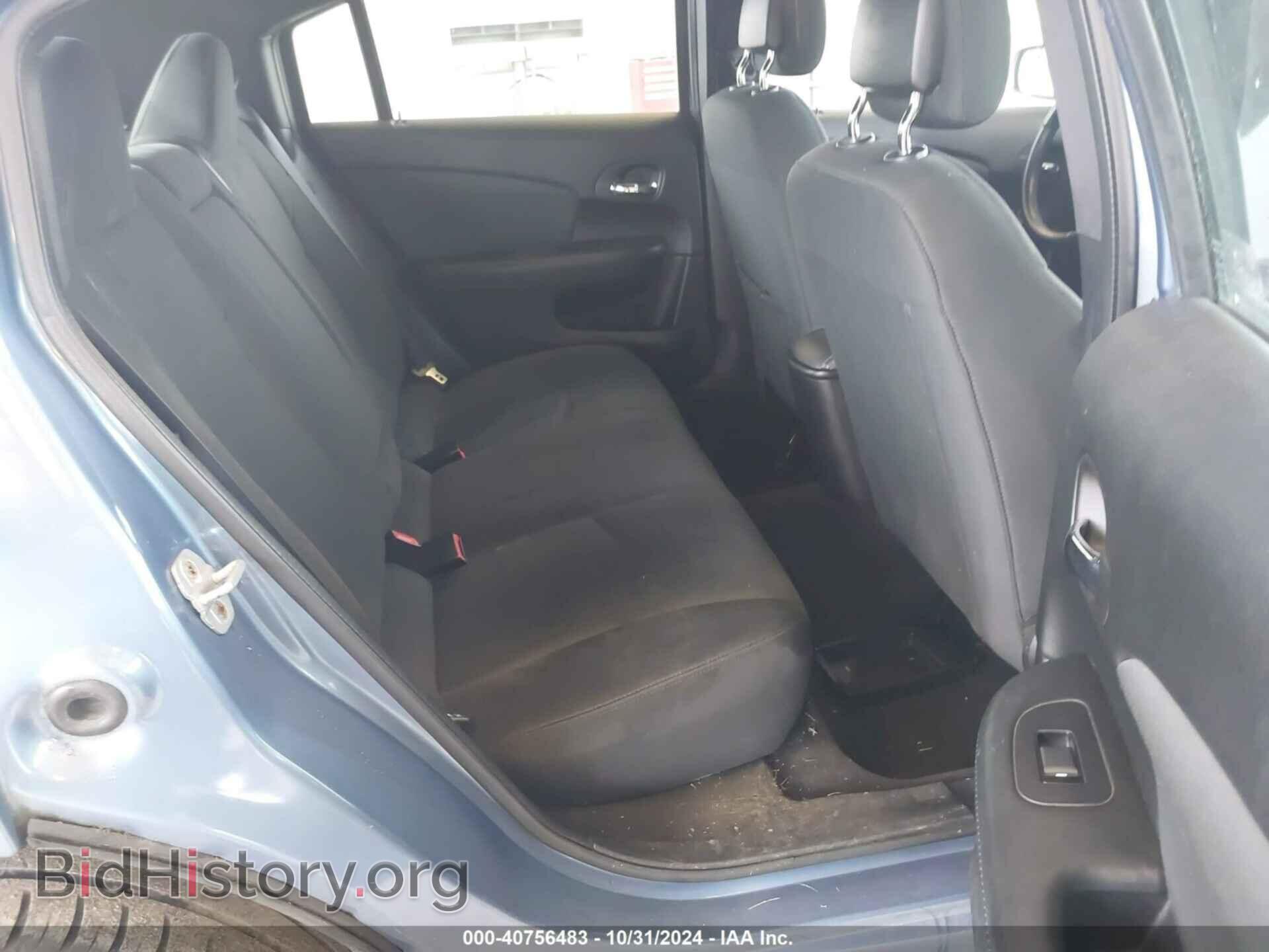2011 CHRYSLER 200 - VIN: 1C3BC1FB1BN602852 - Фото 8