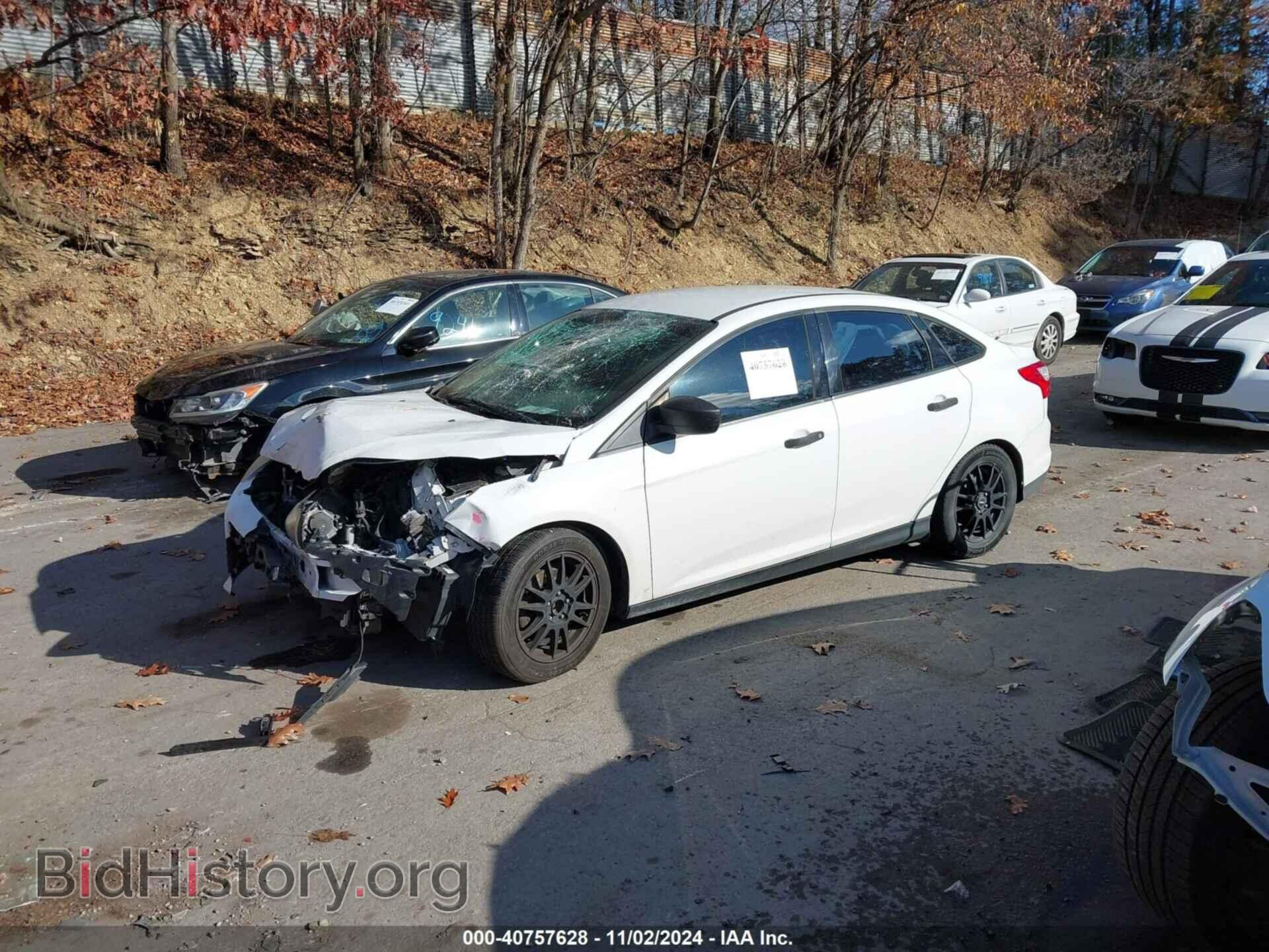 2014 FORD FOCUS - VIN: 1FADP3E2XEL205961 - Фото 2