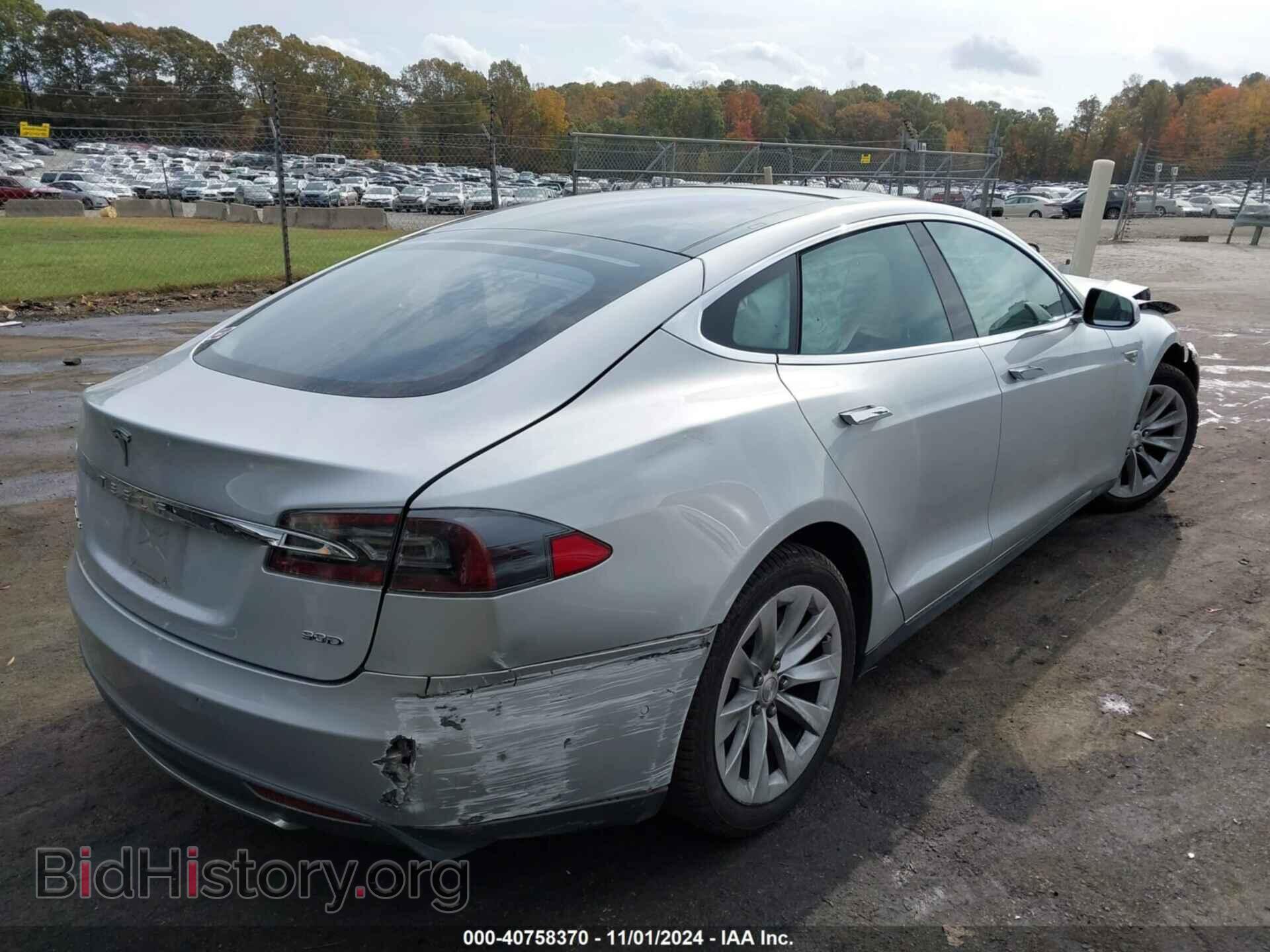 2015 TESLA MODEL S - VIN: 5YJSA1E21FF119045 - Фото 4