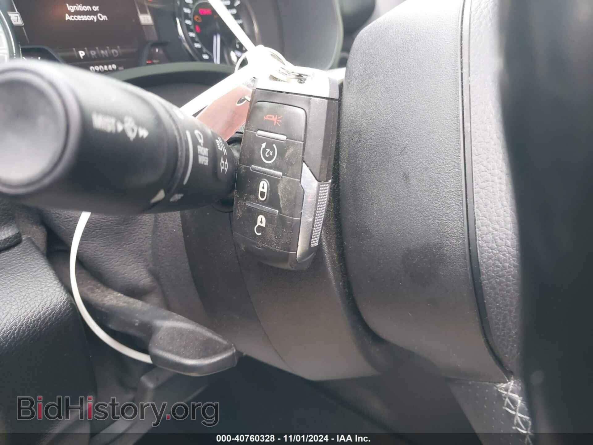 2020 RAM 1500 - VIN: 1C6SRFLT3LN379646 - Фото 11