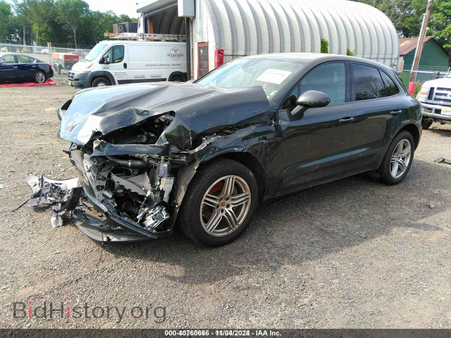 2020 PORSCHE MACAN - VIN: WP1AB2A53LLB37004 - Фото 2