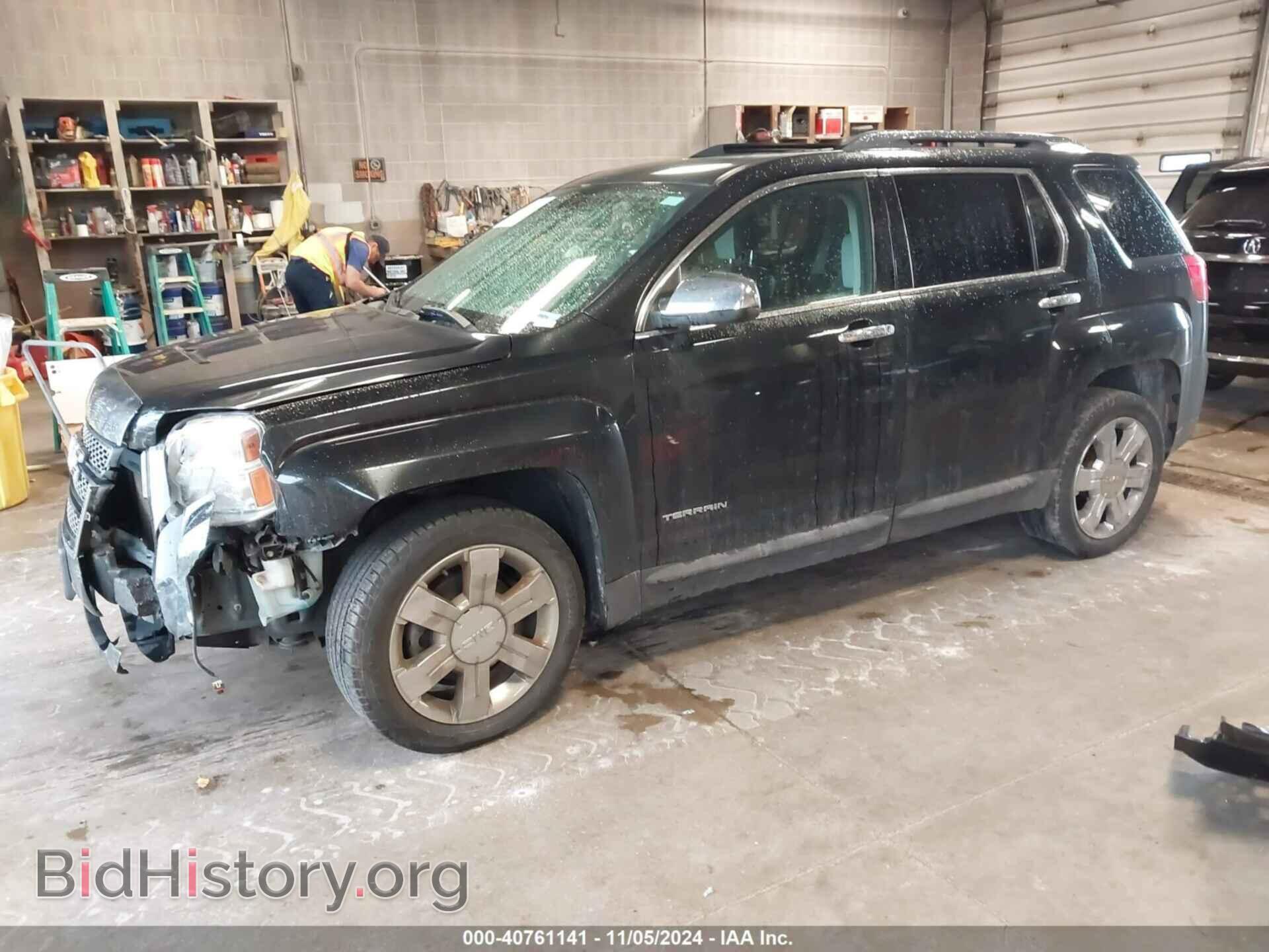 2011 GMC TERRAIN - VIN: 2CTFLWE55B6330773 - Фото 2