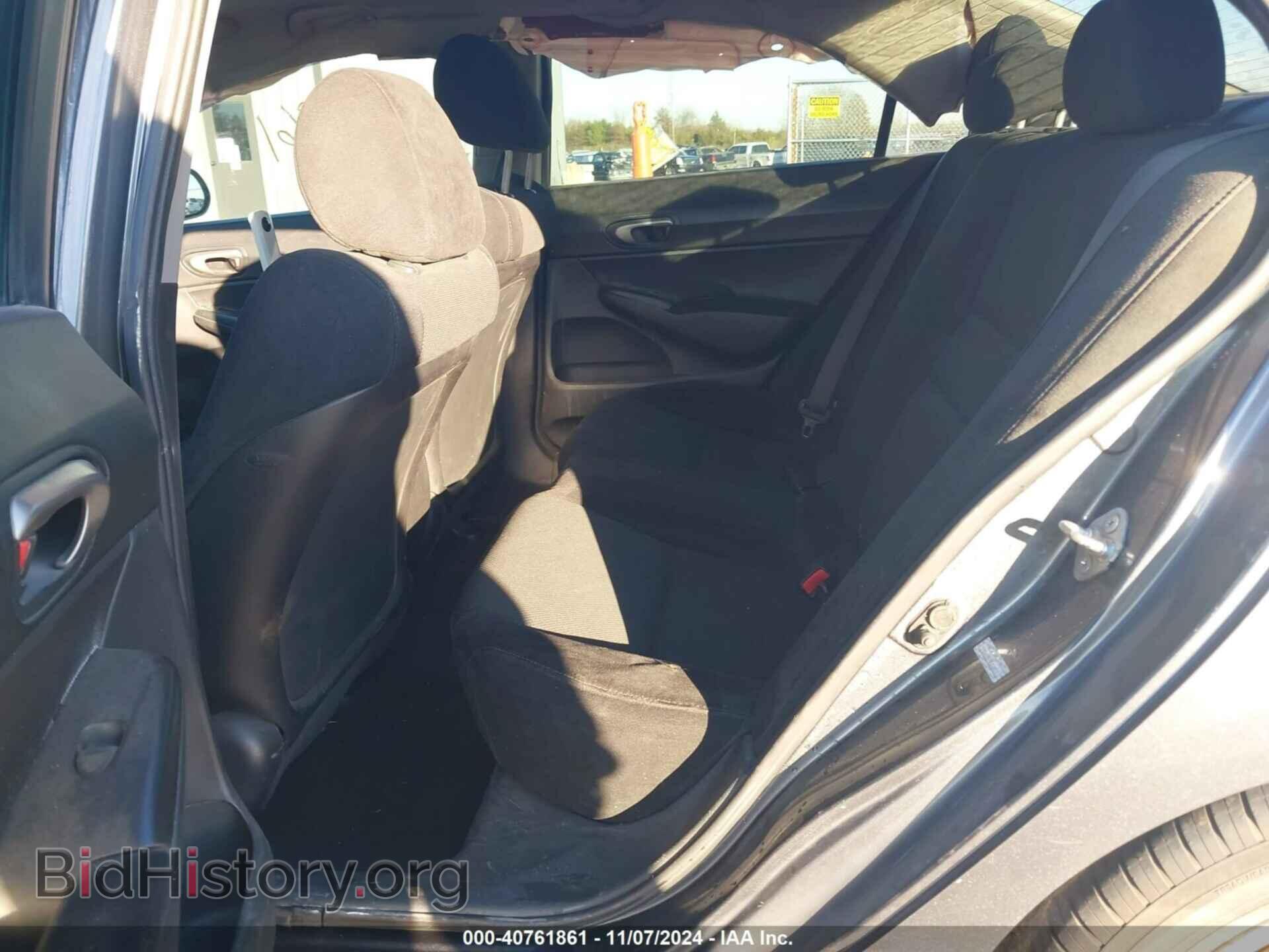 2009 HONDA CIVIC - VIN: 19XFA16679E010439 - Фото 8