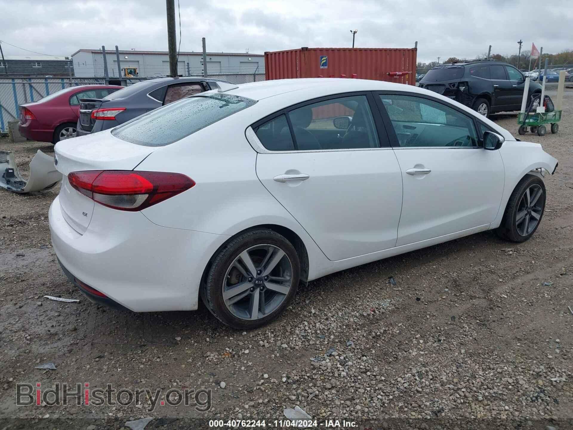 2017 KIA FORTE - VIN: 3KPFL4A8XHE044975 - Фото 4