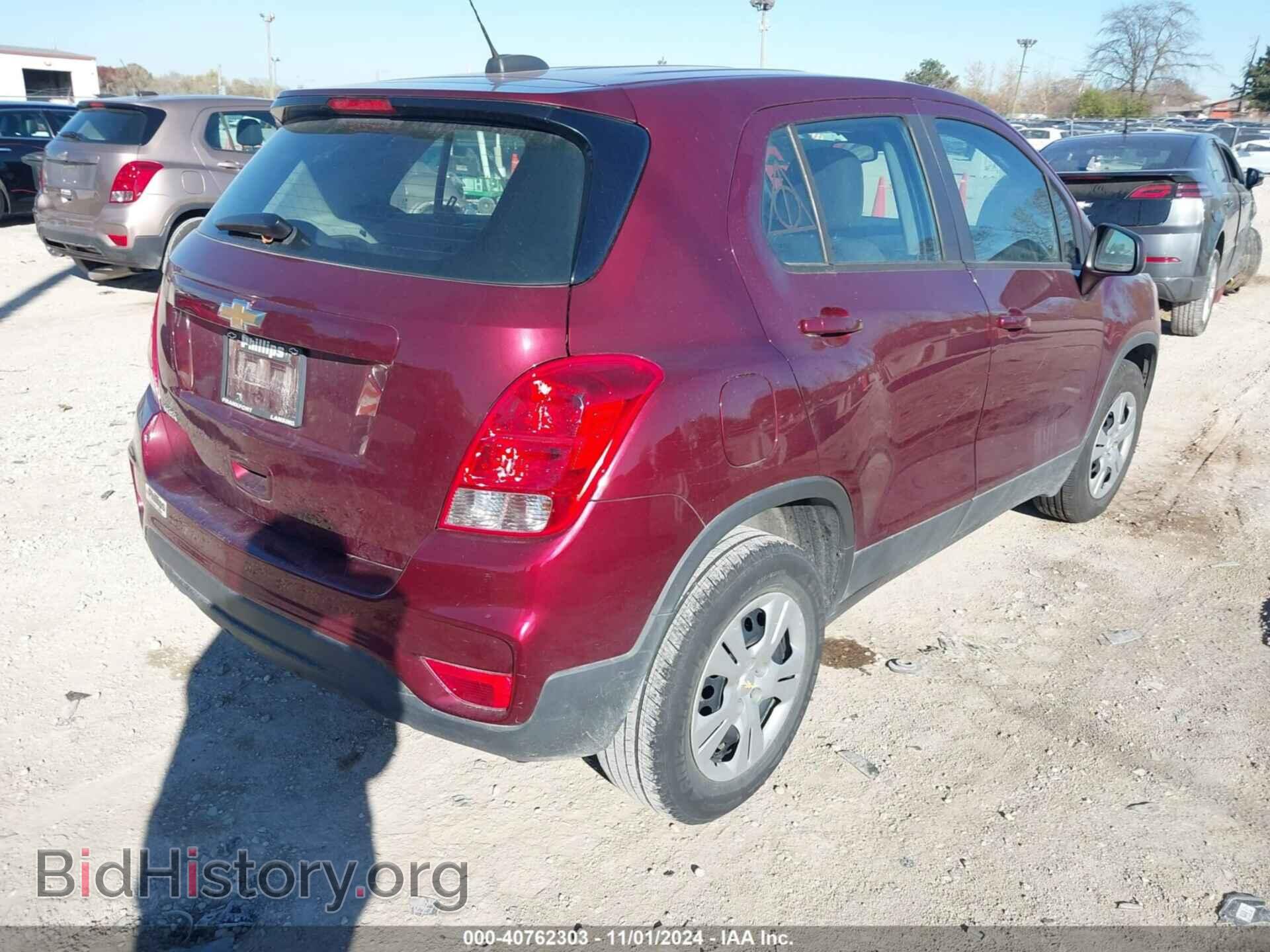 2017 CHEVROLET TRAX - VIN: 3GNCJKSB5HL178514 - Фото 4
