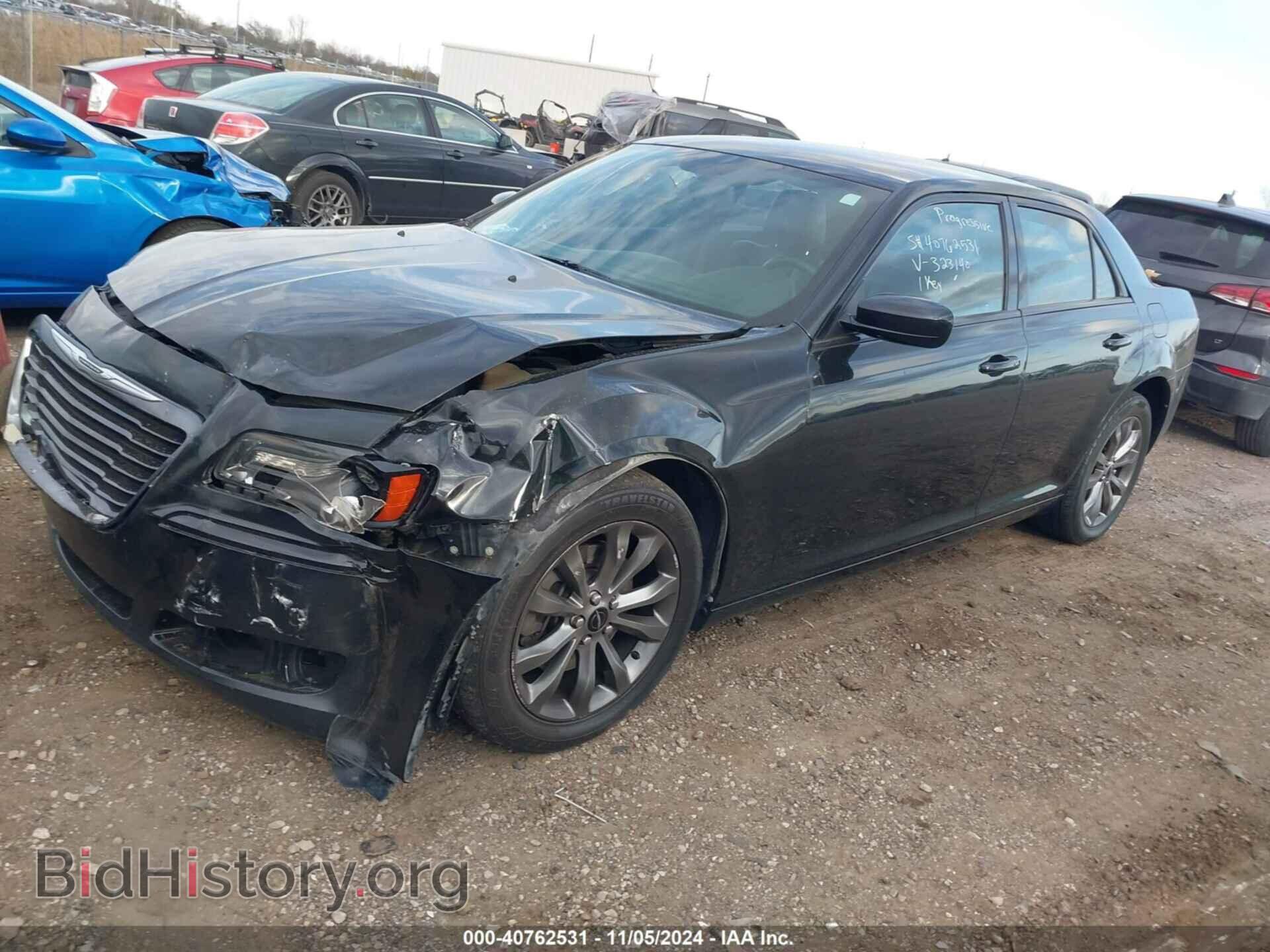 2014 CHRYSLER 300 - VIN: 2C3CCAGG1EH323140 - Photo 2