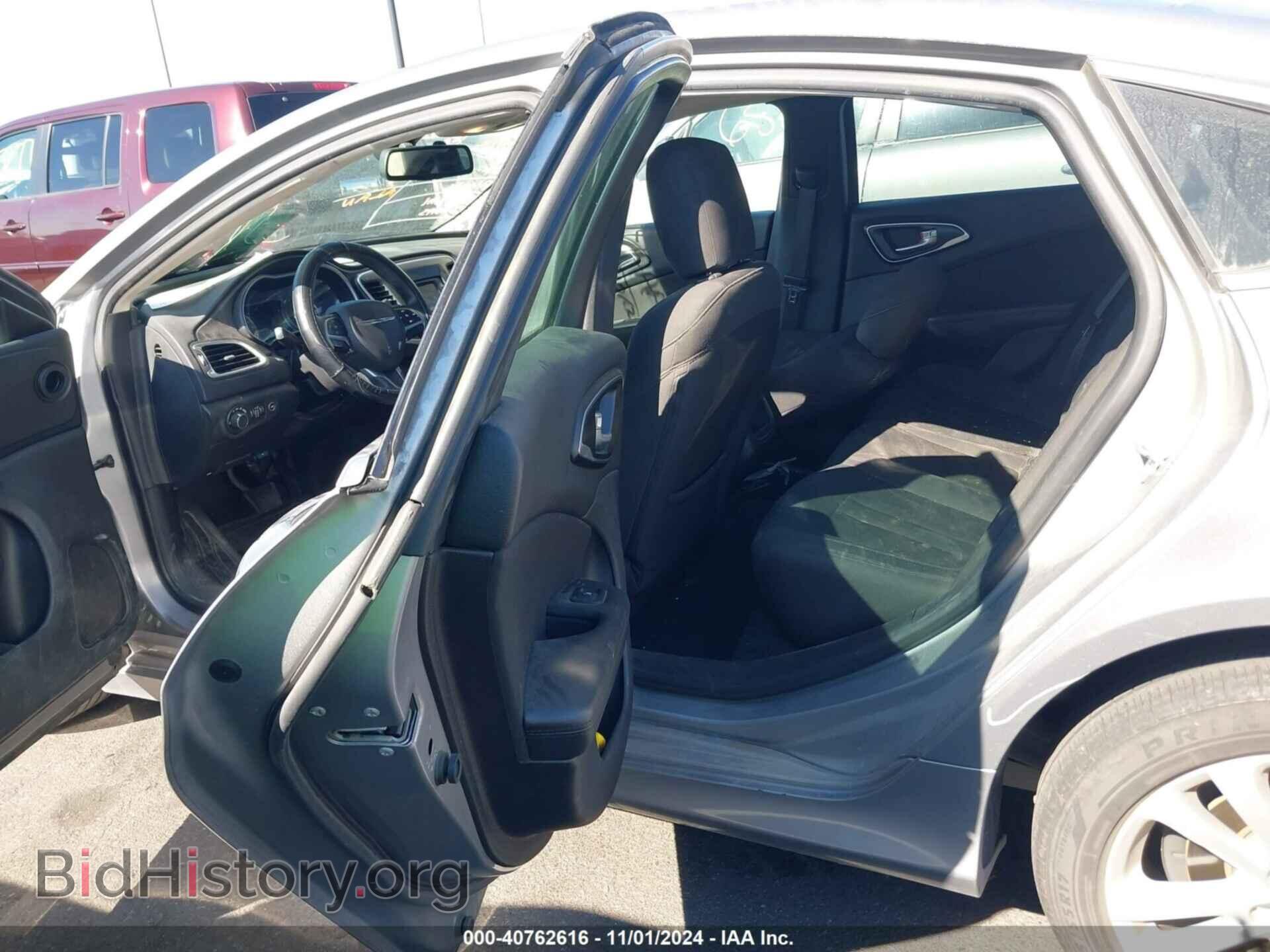 2016 CHRYSLER 200 - VIN: 1C3CCCAB6GN144711 - Фото 8