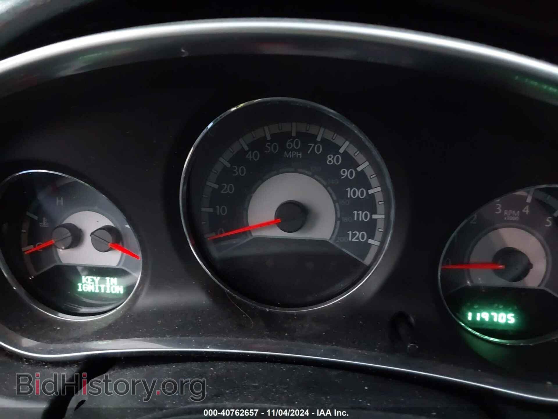 2012 CHRYSLER 200 - VIN: 1C3CCBBB8CN130795 - Фото 7