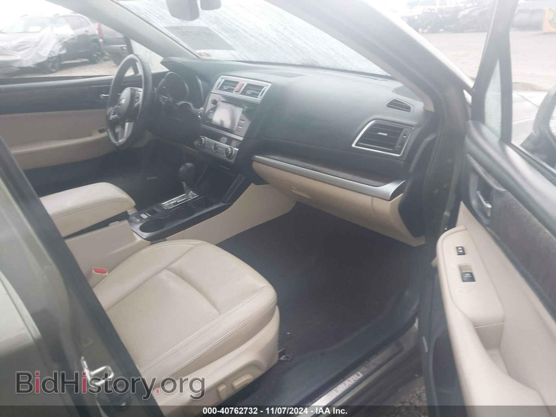 2017 SUBARU OUTBACK - VIN: 4S4BSANC3H3328384 - Фото 5
