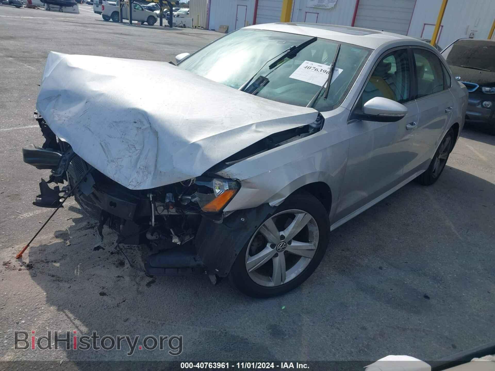2012 VOLKSWAGEN PASSAT - VIN: 1VWBP7A35CC044274 - Фото 2