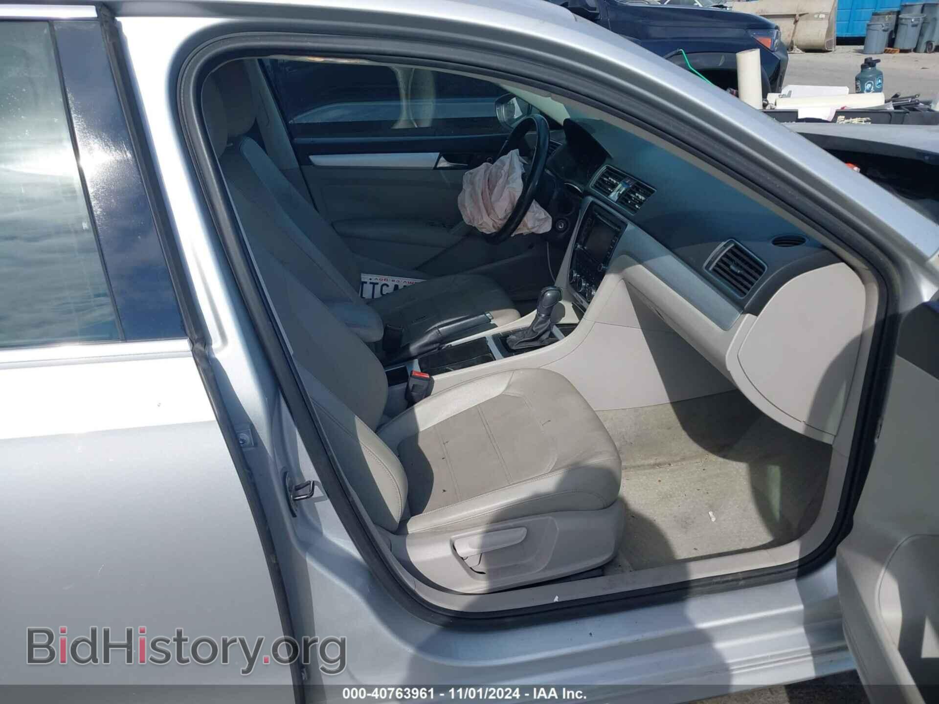 2012 VOLKSWAGEN PASSAT - VIN: 1VWBP7A35CC044274 - Фото 5