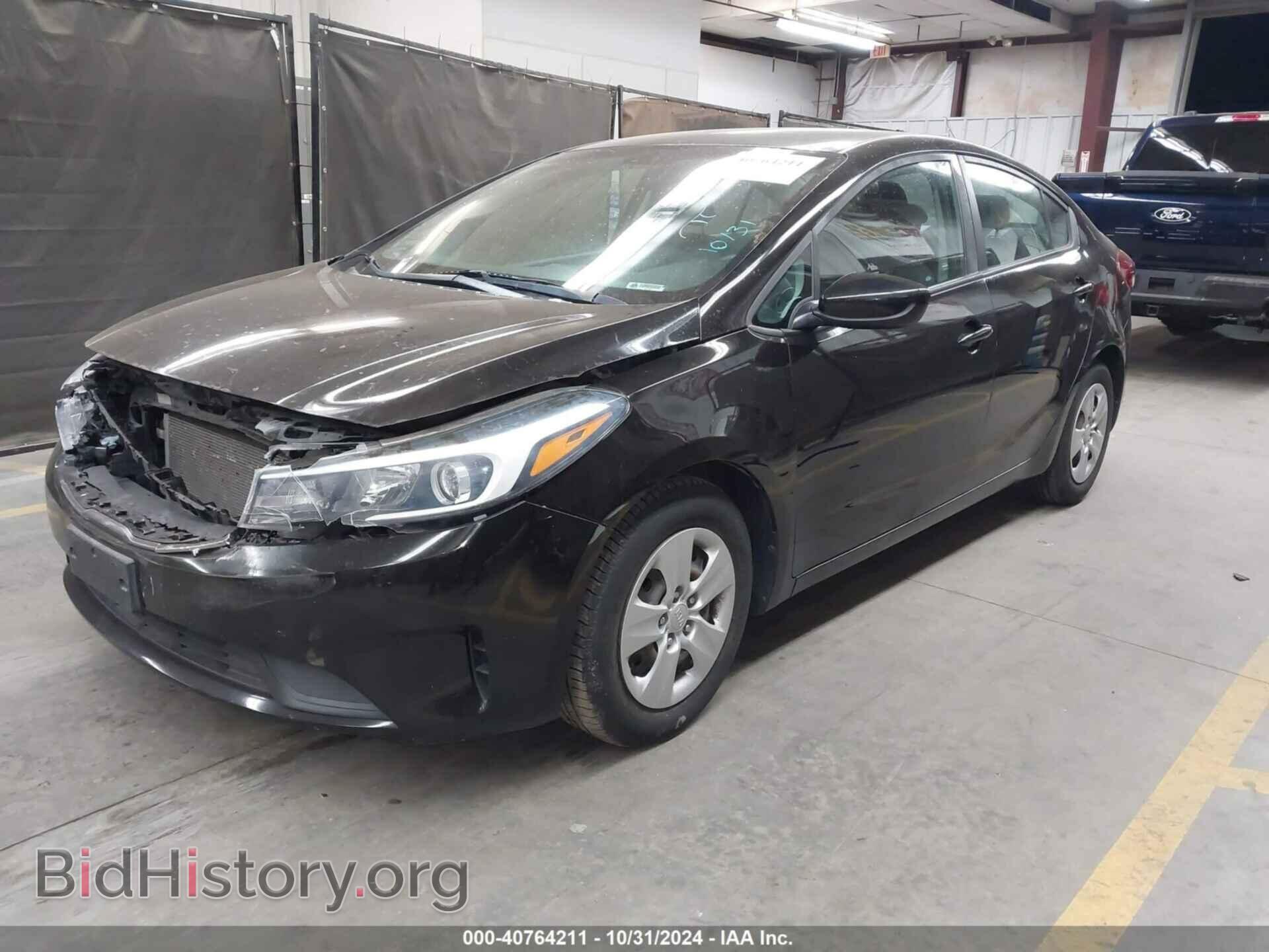 2018 KIA FORTE - VIN: 3KPFK4A73JE219681 - Фото 2
