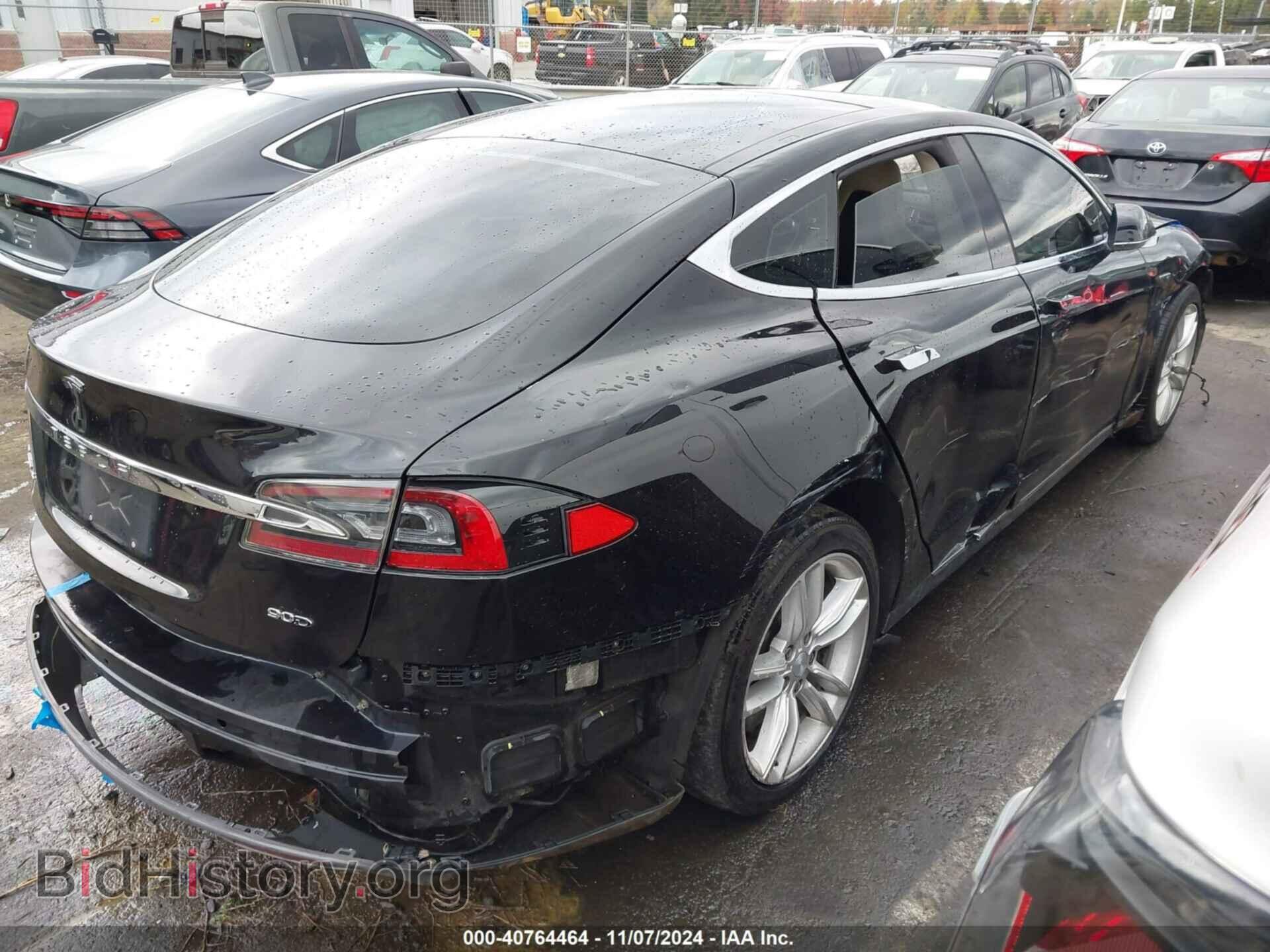 2015 TESLA MODEL S - VIN: 5YJSA1E28FF102694 - Photo 4