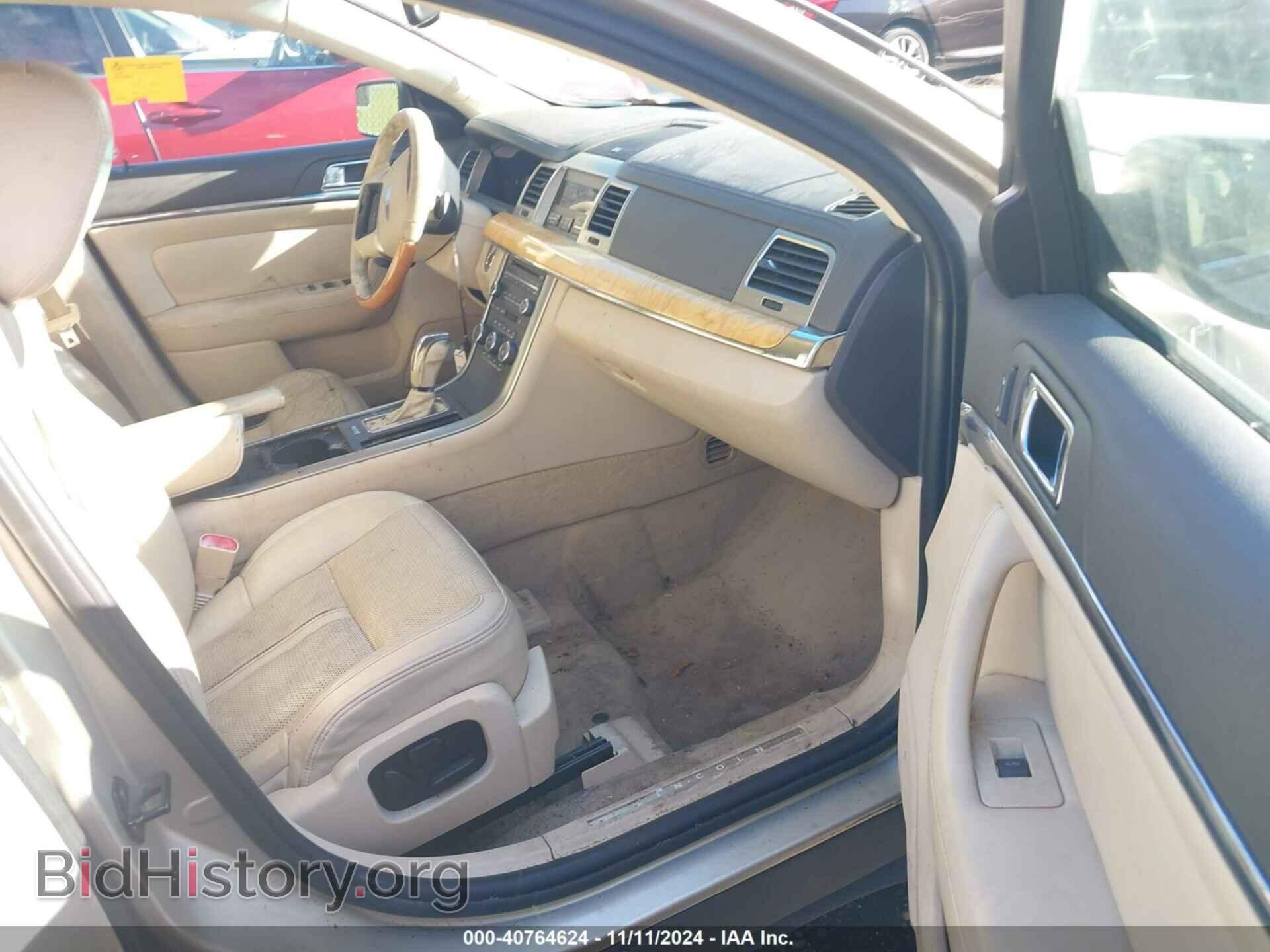 2010 LINCOLN MKS - VIN: 1LNHL9DR6AG610125 - Фото 5