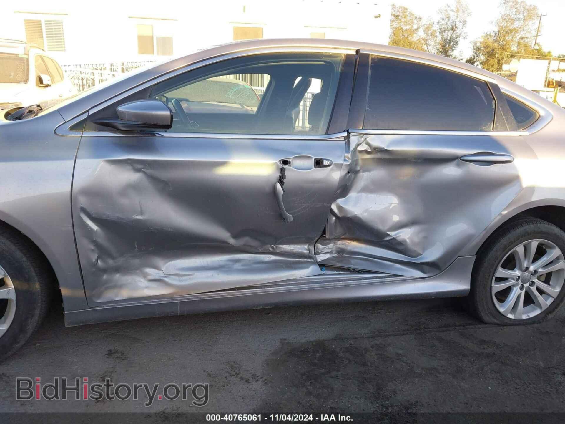 2015 CHRYSLER 200 - VIN: 1C3CCCAB5FN723302 - Фото 6