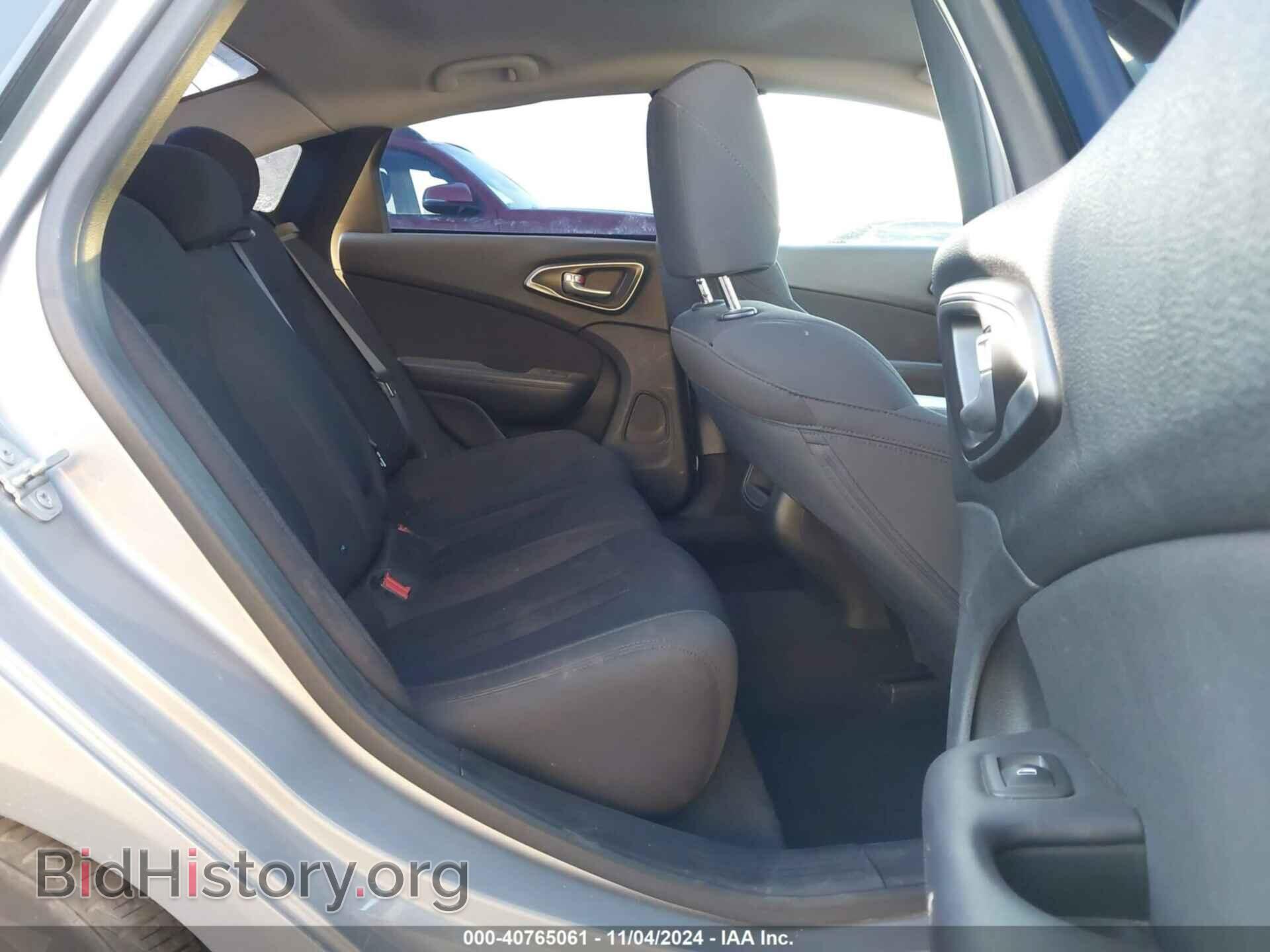 2015 CHRYSLER 200 - VIN: 1C3CCCAB5FN723302 - Фото 8