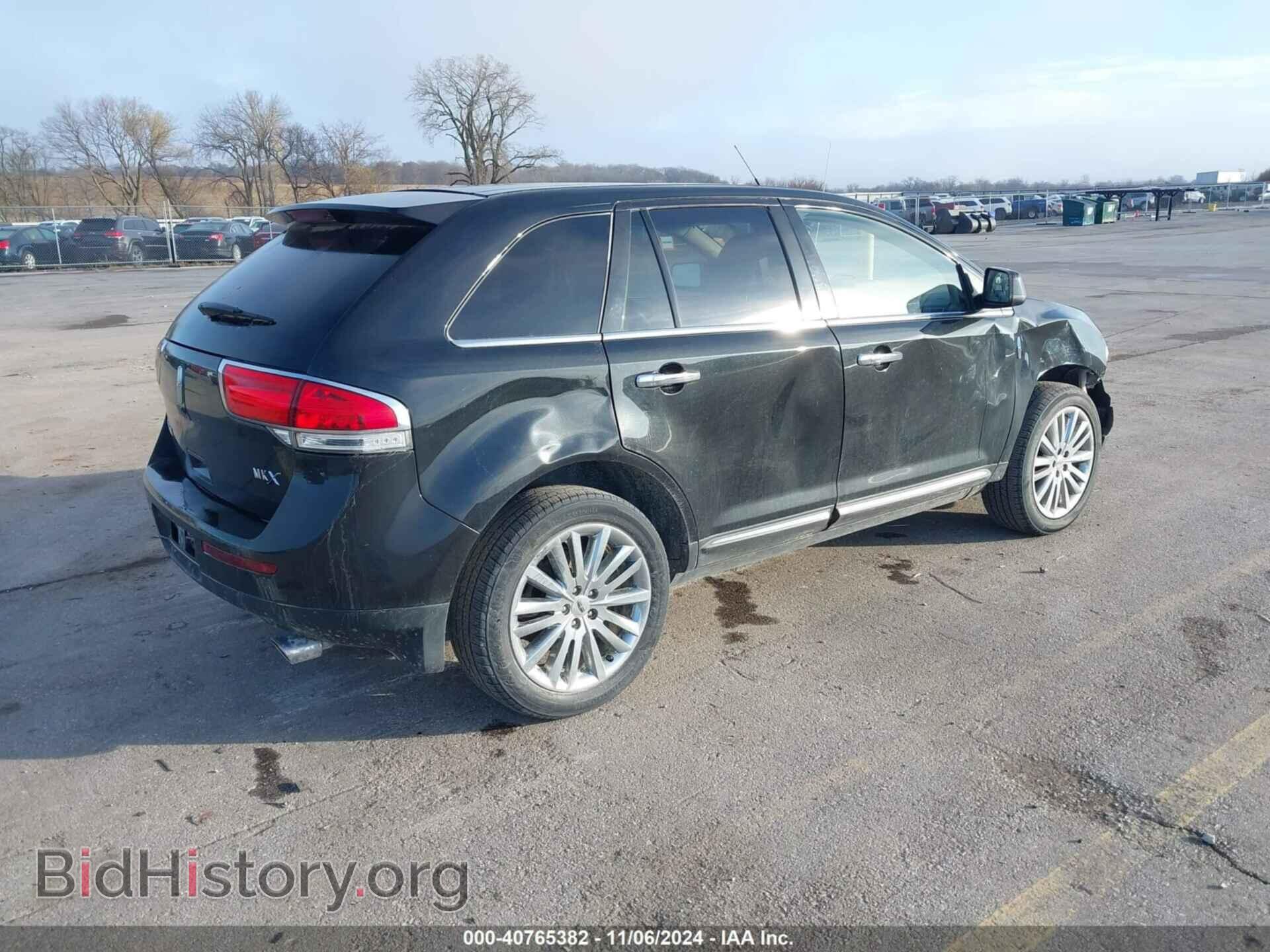 2011 LINCOLN MKX - VIN: 2LMDJ8JK5BBJ08290 - Photo 4