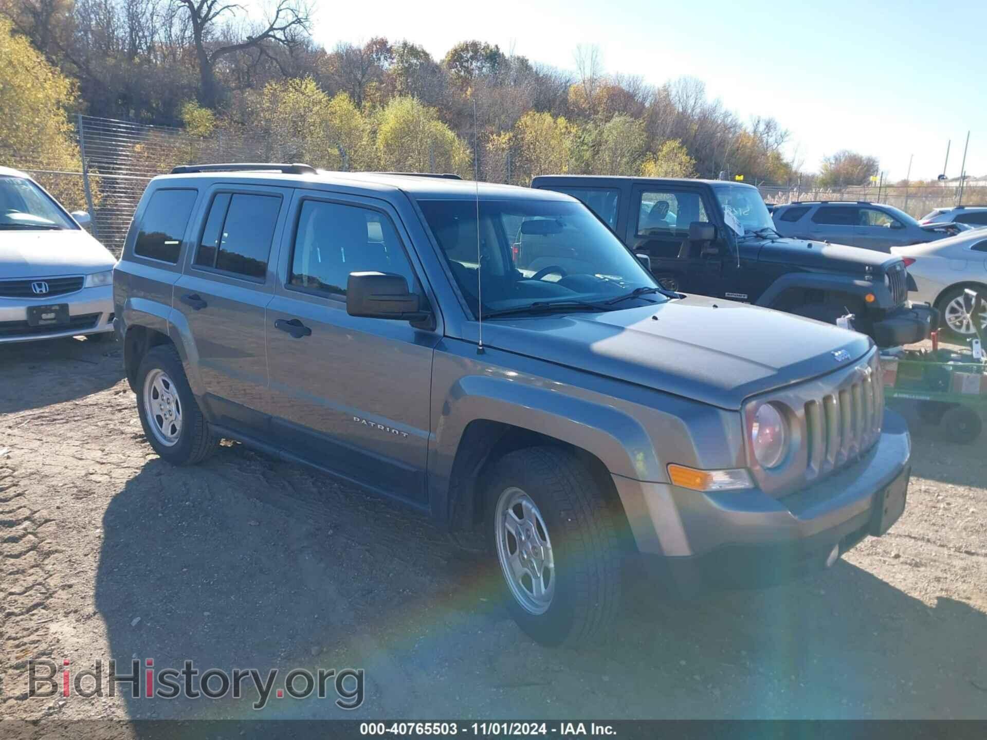 Photo 1C4NJPBA5CD623113 - JEEP PATRIOT 2012