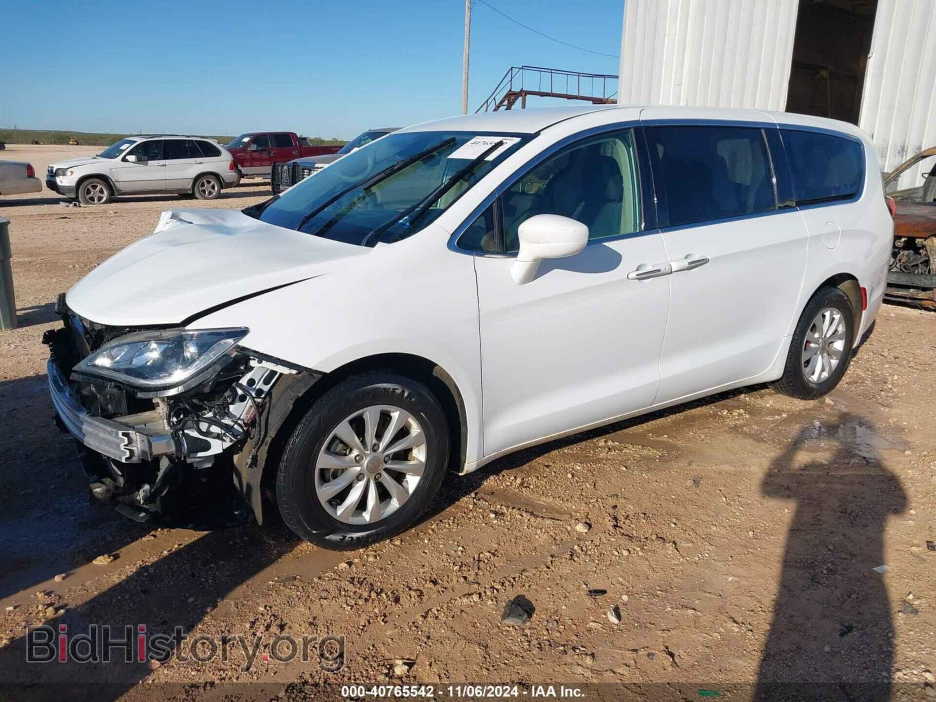 2018 CHRYSLER PACIFICA - VIN: 2C4RC1FG9JR280064 - Photo 2