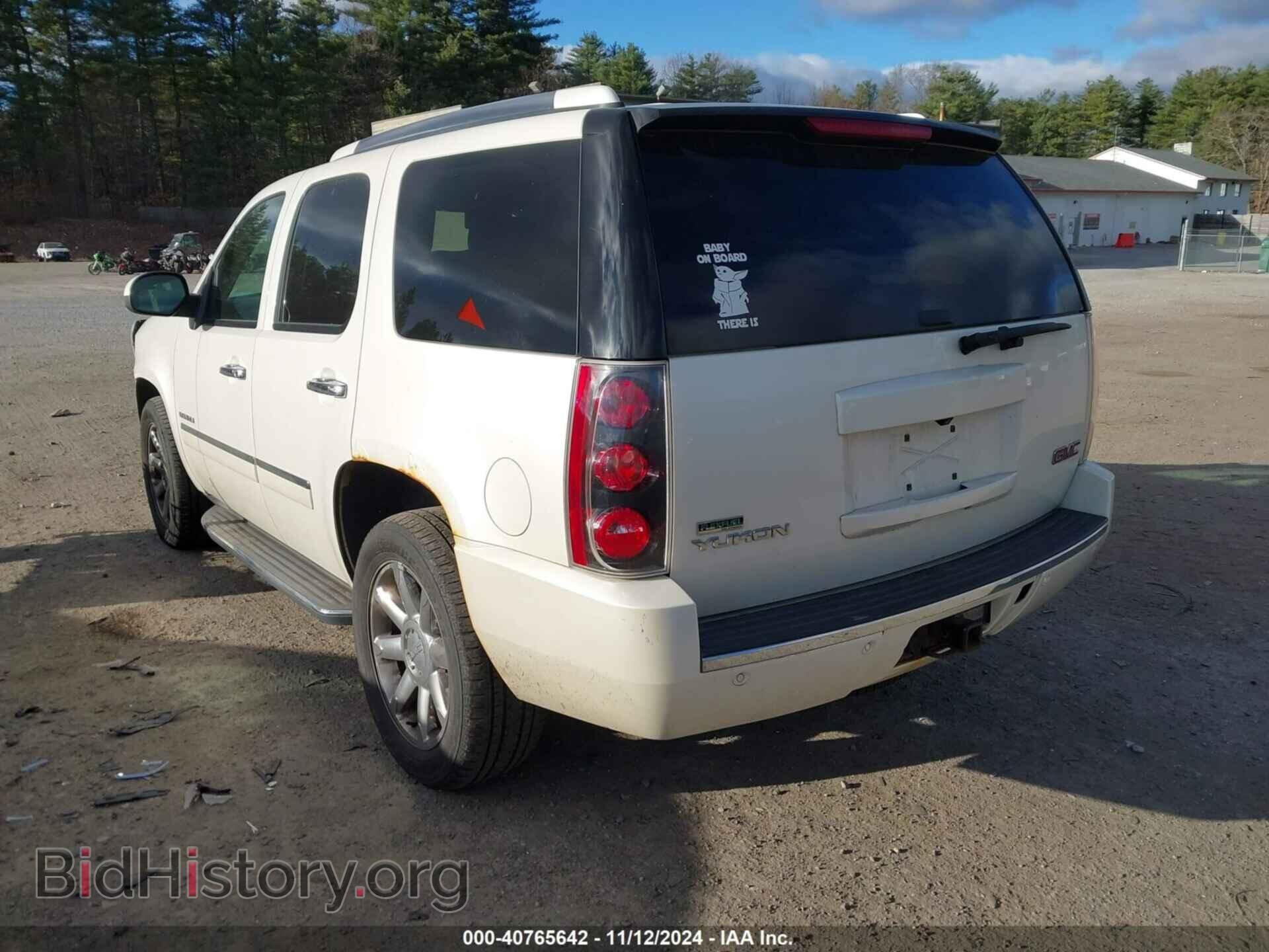 2010 GMC YUKON - VIN: 1GKUKEEF0AR287587 - Photo 3