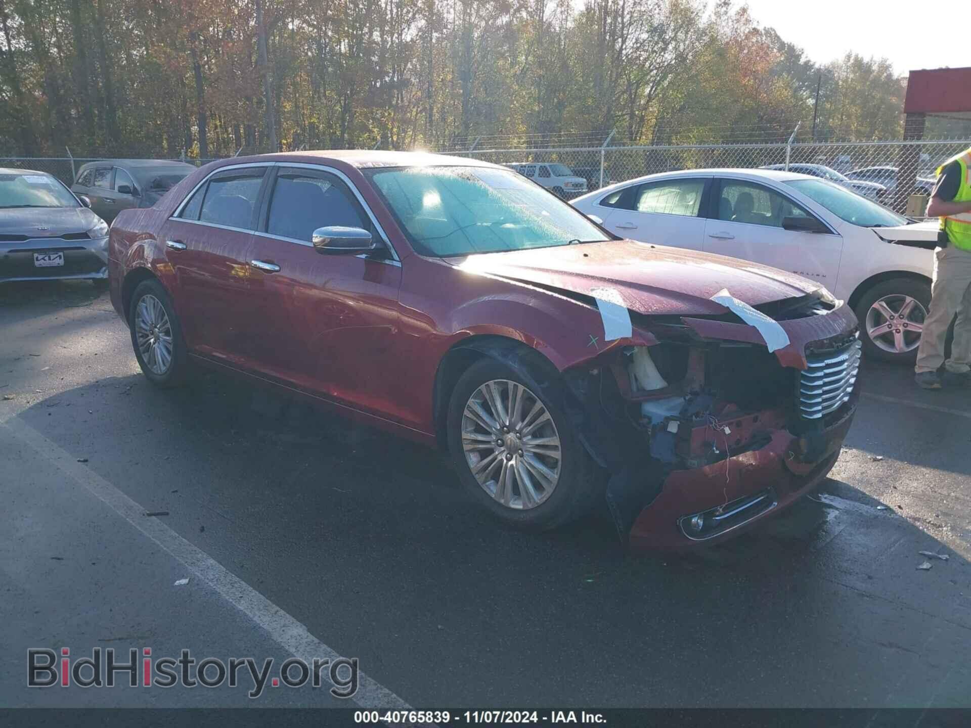 Фотография 2C3CCAKG4EH235867 - CHRYSLER 300C 2014