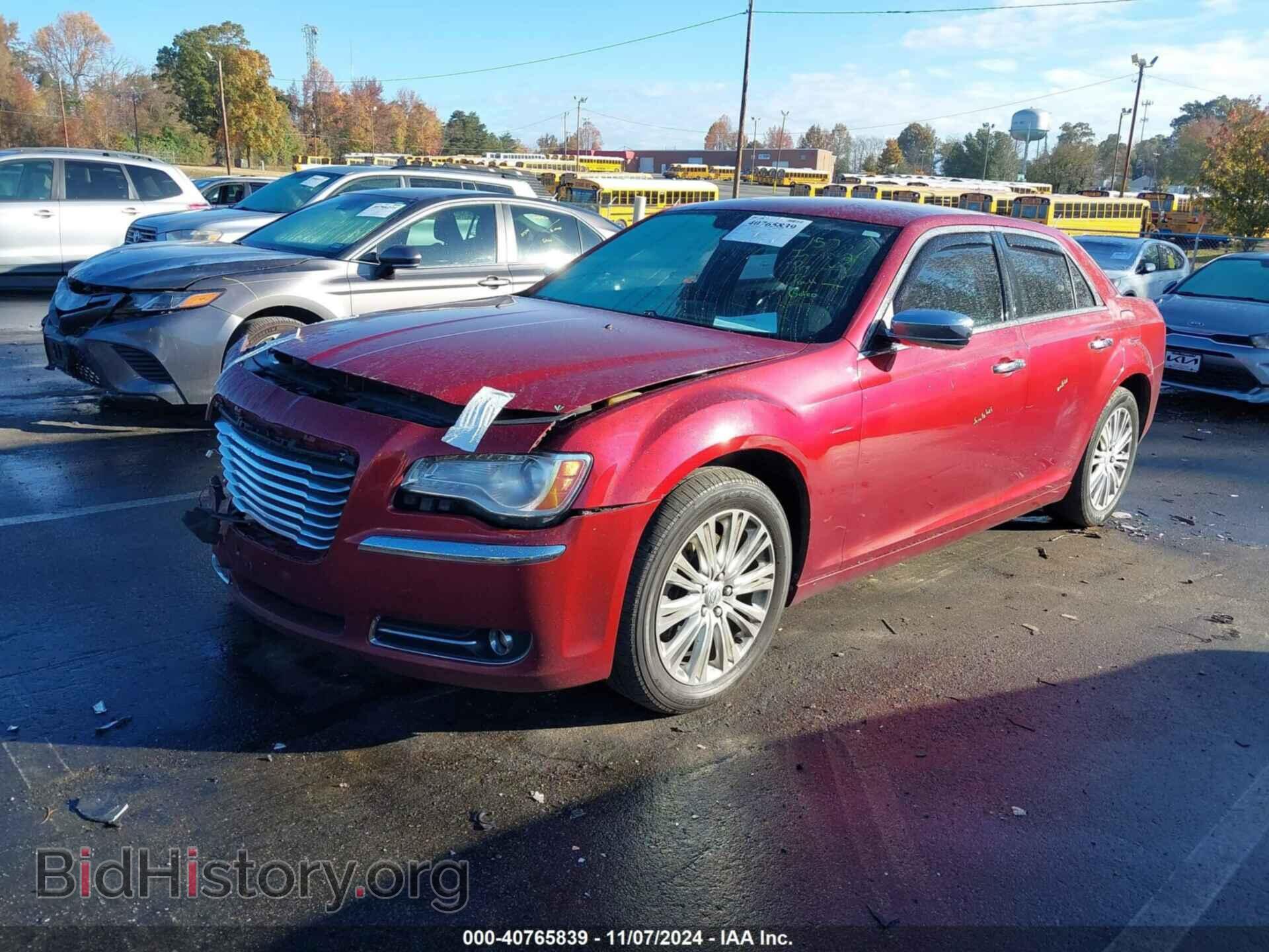 2014 CHRYSLER 300C - VIN: 2C3CCAKG4EH235867 - Фото 2