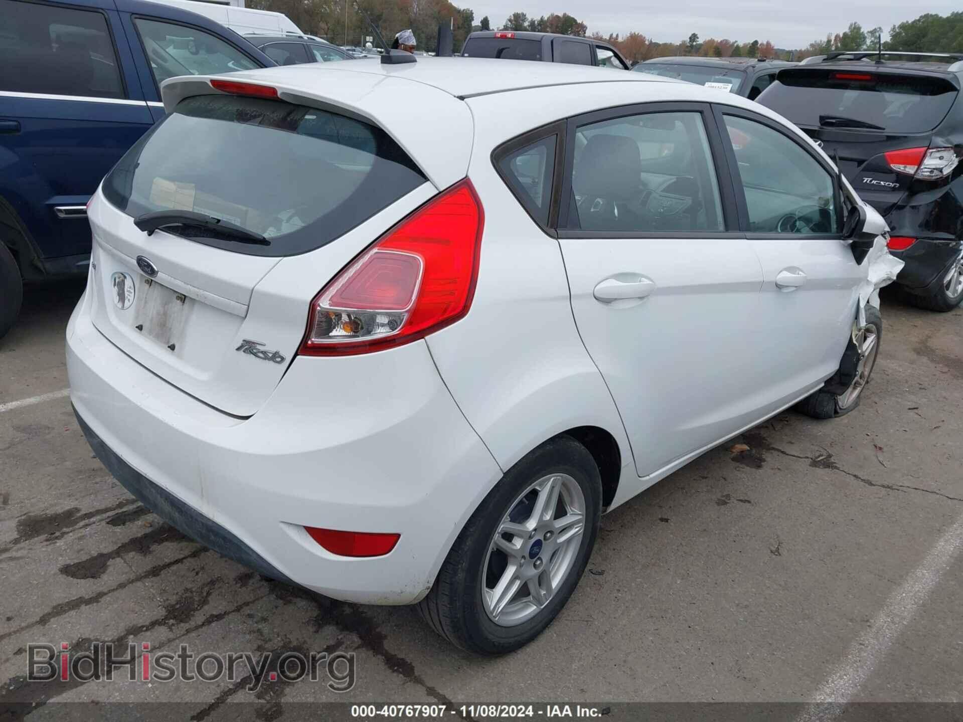2017 FORD FIESTA - VIN: 3FADP4EJ9HM129424 - Фото 4