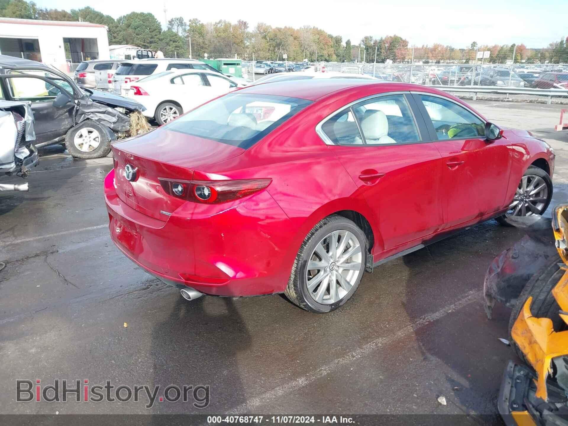 2024 MAZDA MAZDA3 - VIN: 3MZBPACM8RM402977 - Фото 4