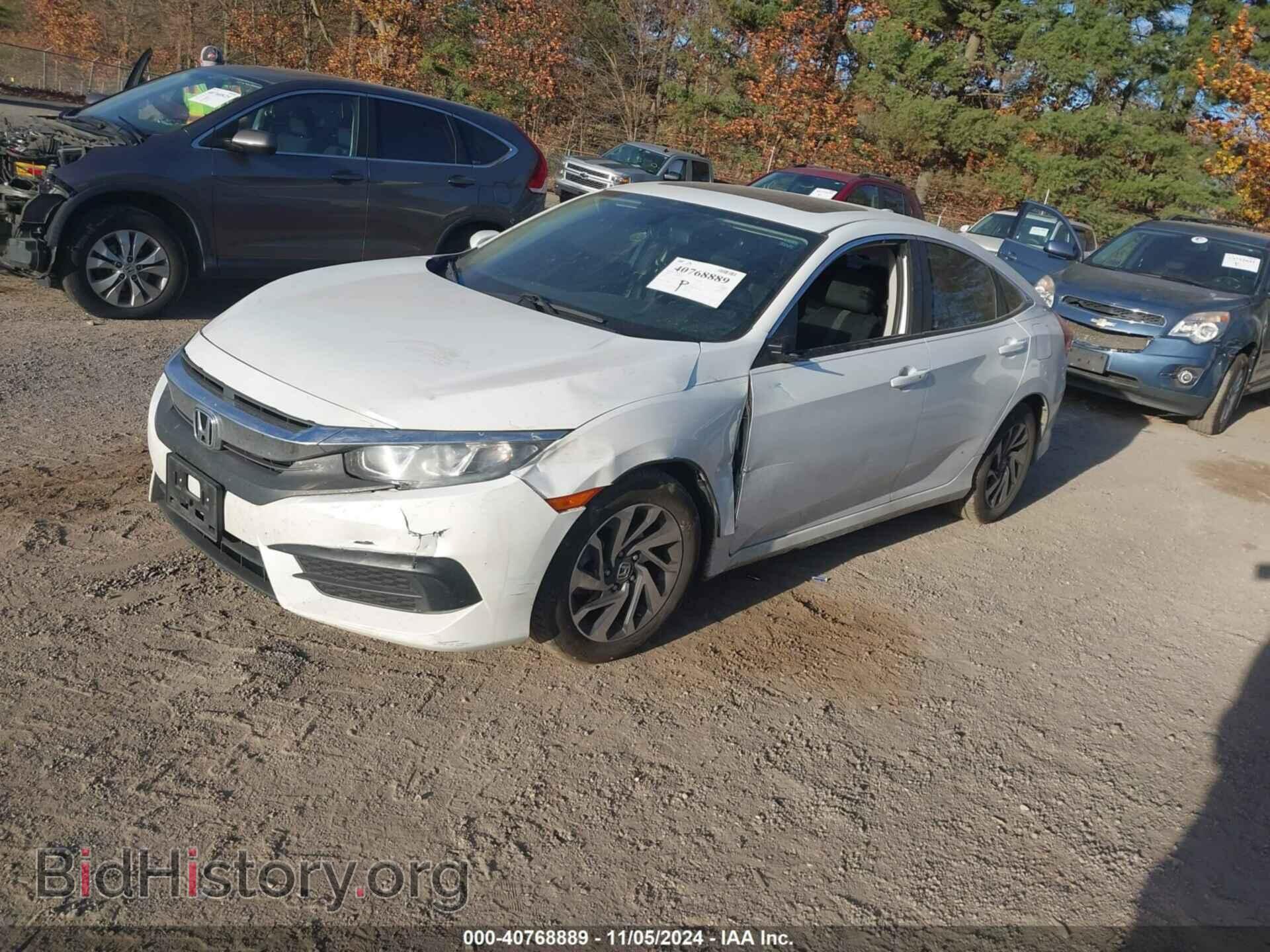 2018 HONDA CIVIC - VIN: 2HGFC2F77JH507588 - Фото 2