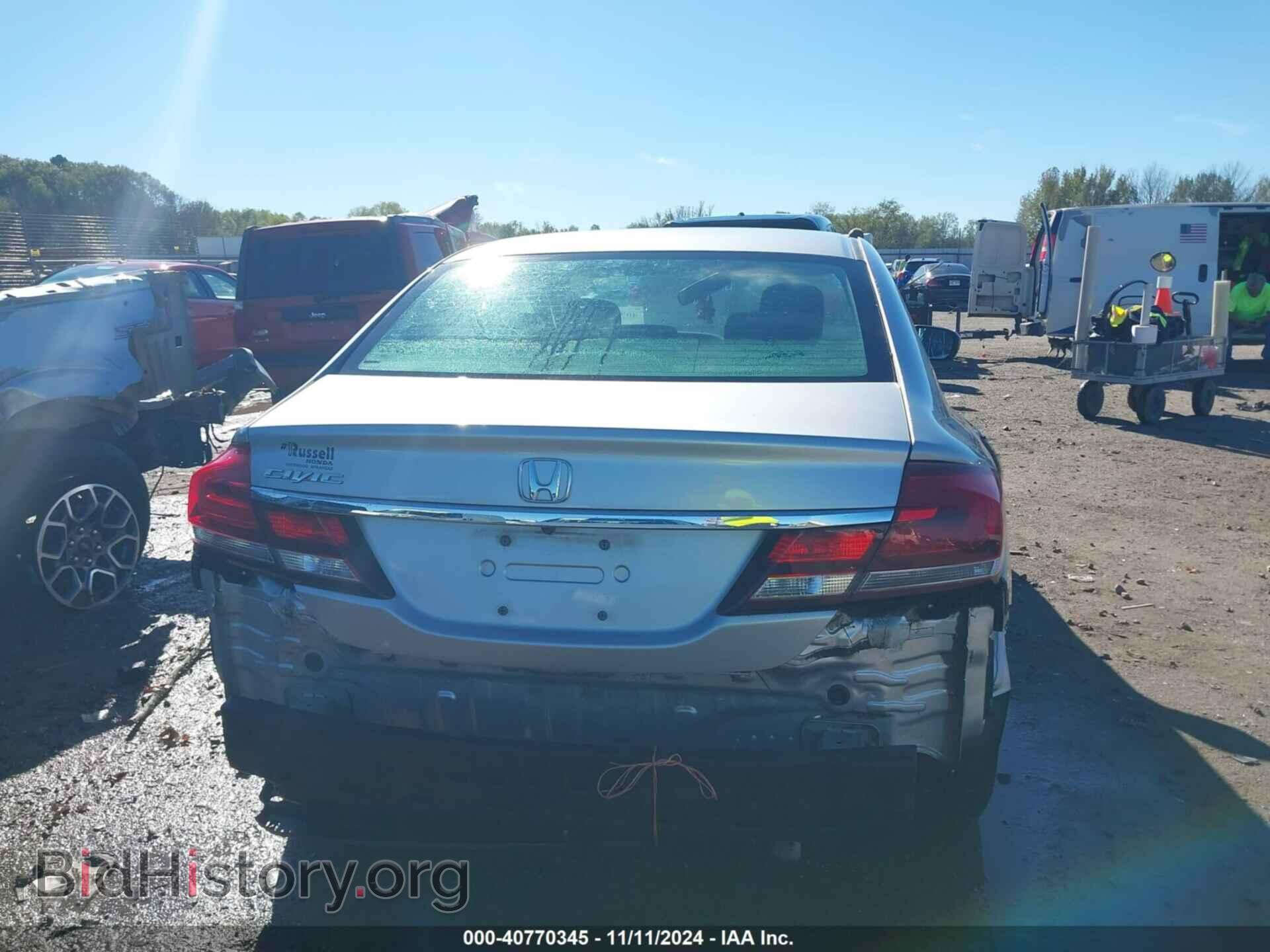 2015 HONDA CIVIC - VIN: 19XFB2F5XFE104238 - Фото 16