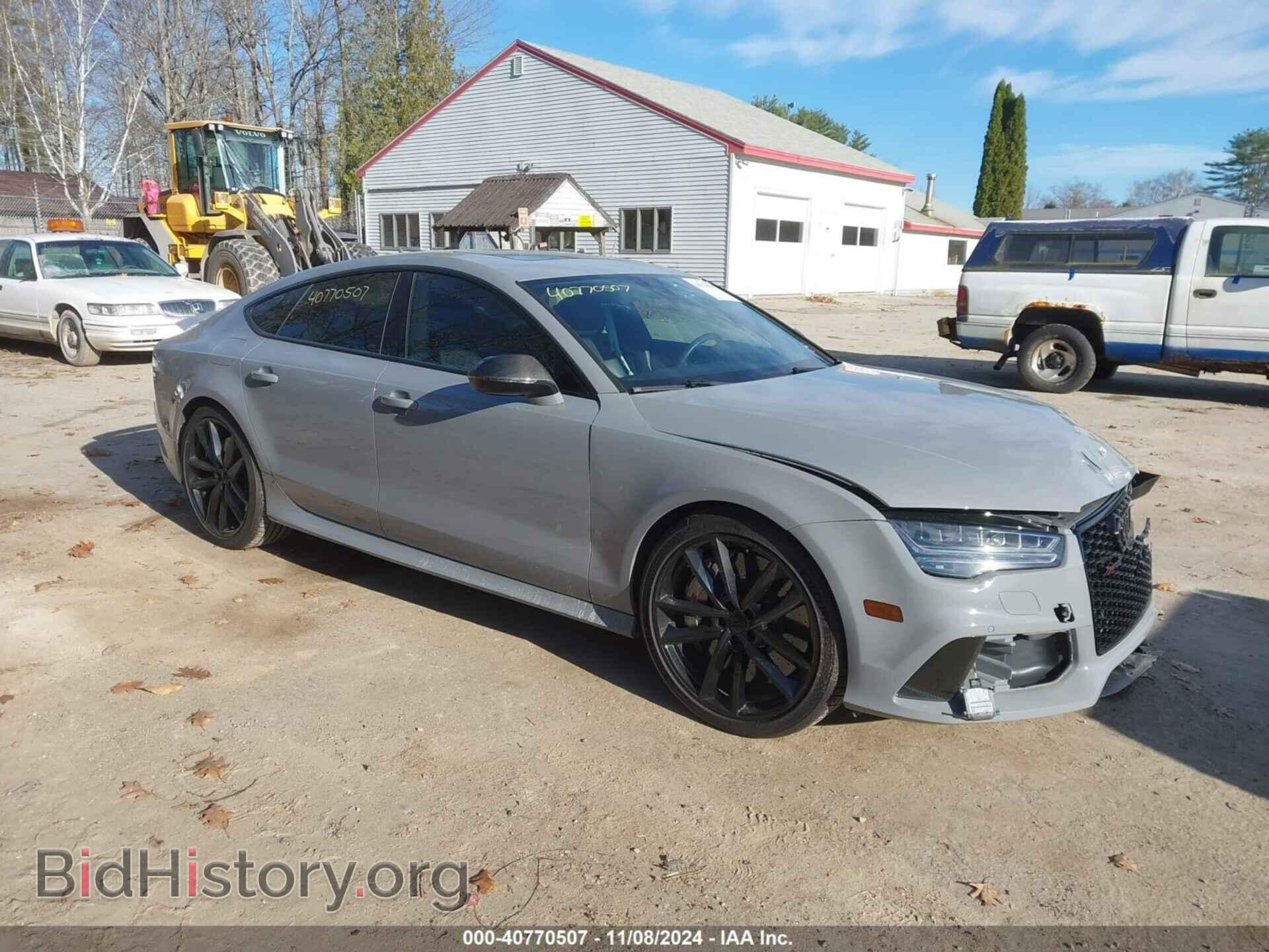 Фотография WUAWRBFC5JN900221 - AUDI RS 7 2018