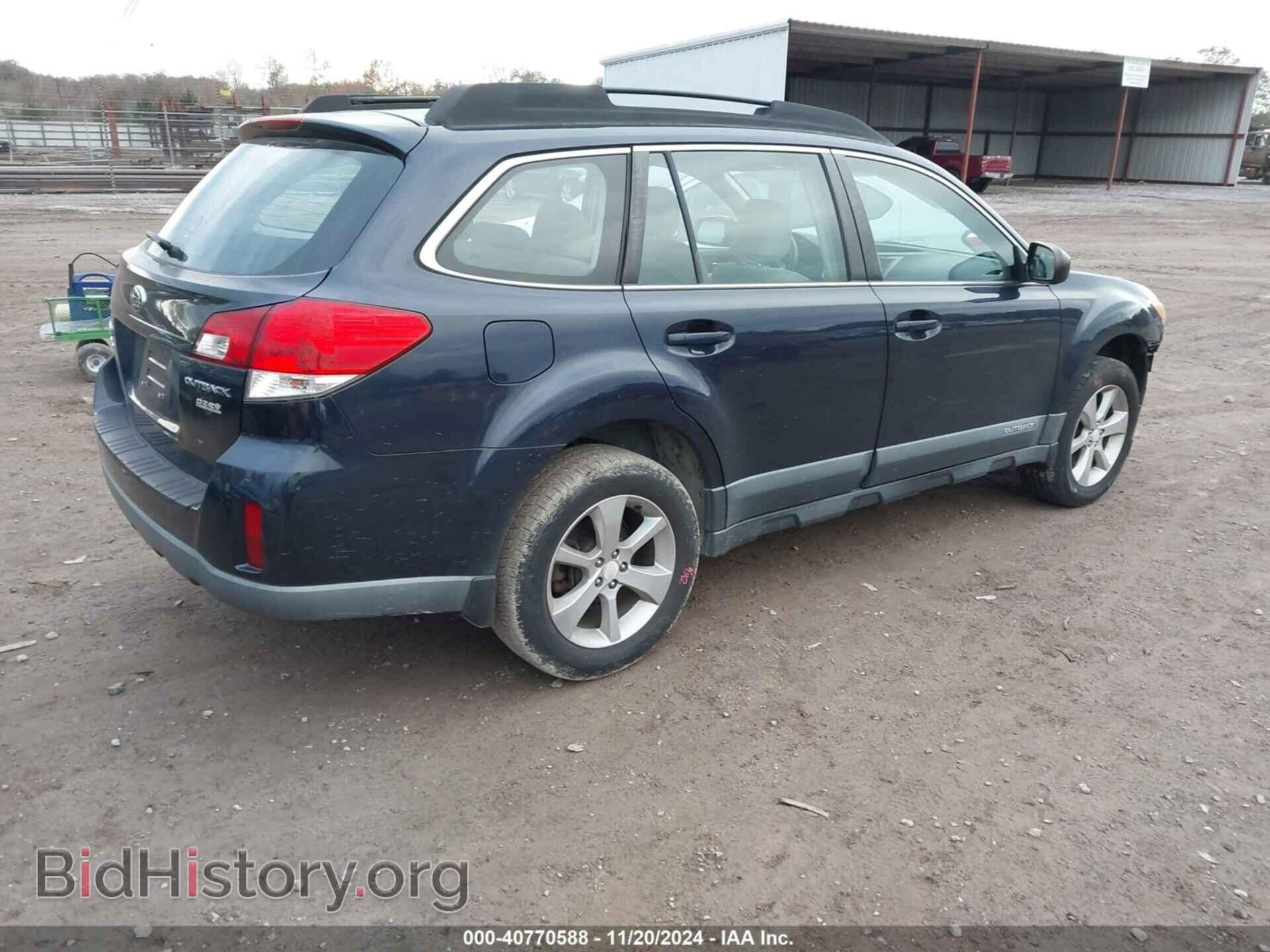 2014 SUBARU OUTBACK - VIN: 4S4BRBAC4E3270062 - Photo 4