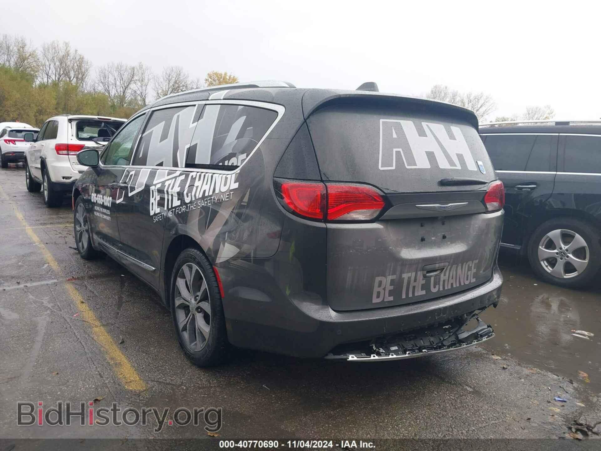 2017 CHRYSLER PACIFICA - VIN: 2C4RC1GG3HR638042 - Photo 3