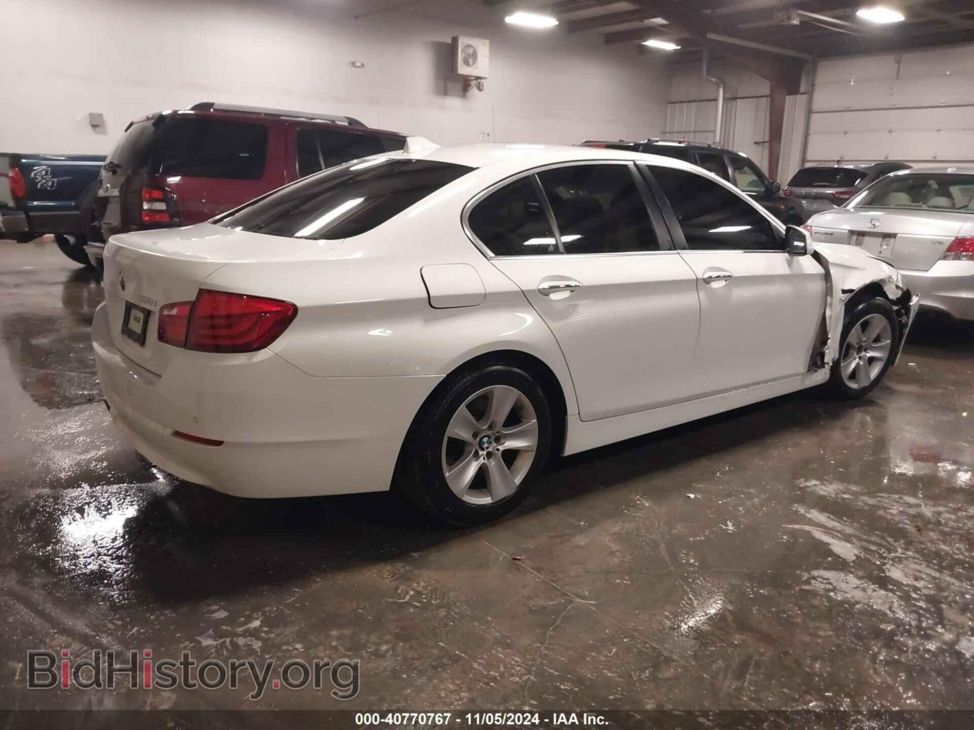 2012 BMW 528I - VIN: WBAXH5C54CDW07153 - Фото 4