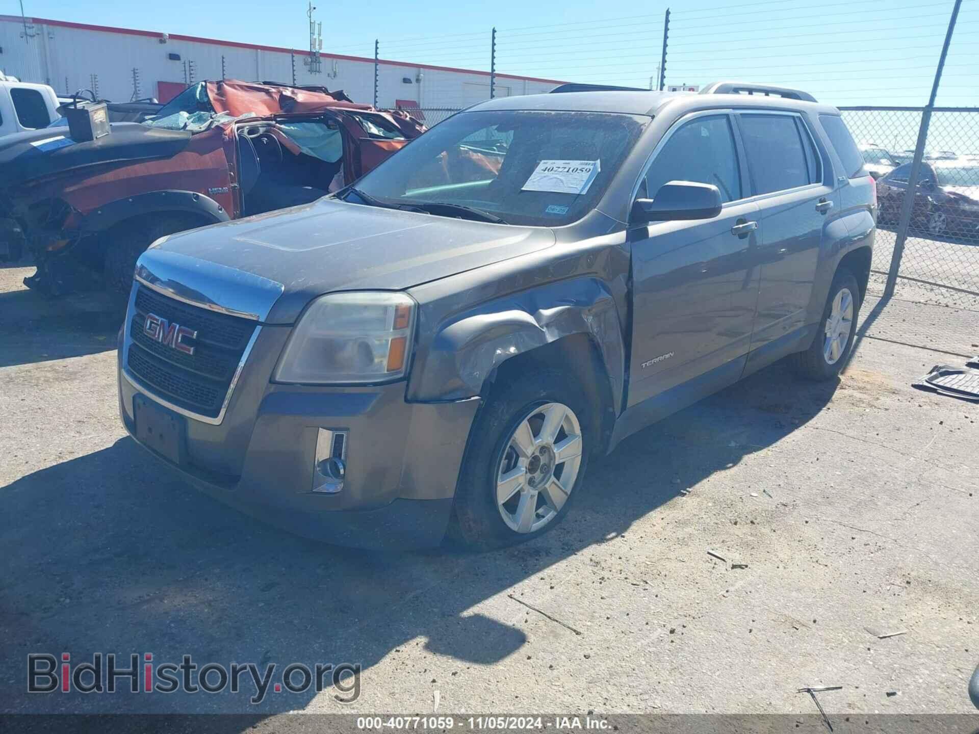 2011 GMC TERRAIN - VIN: 2CTALSEC1B6469347 - Фото 2