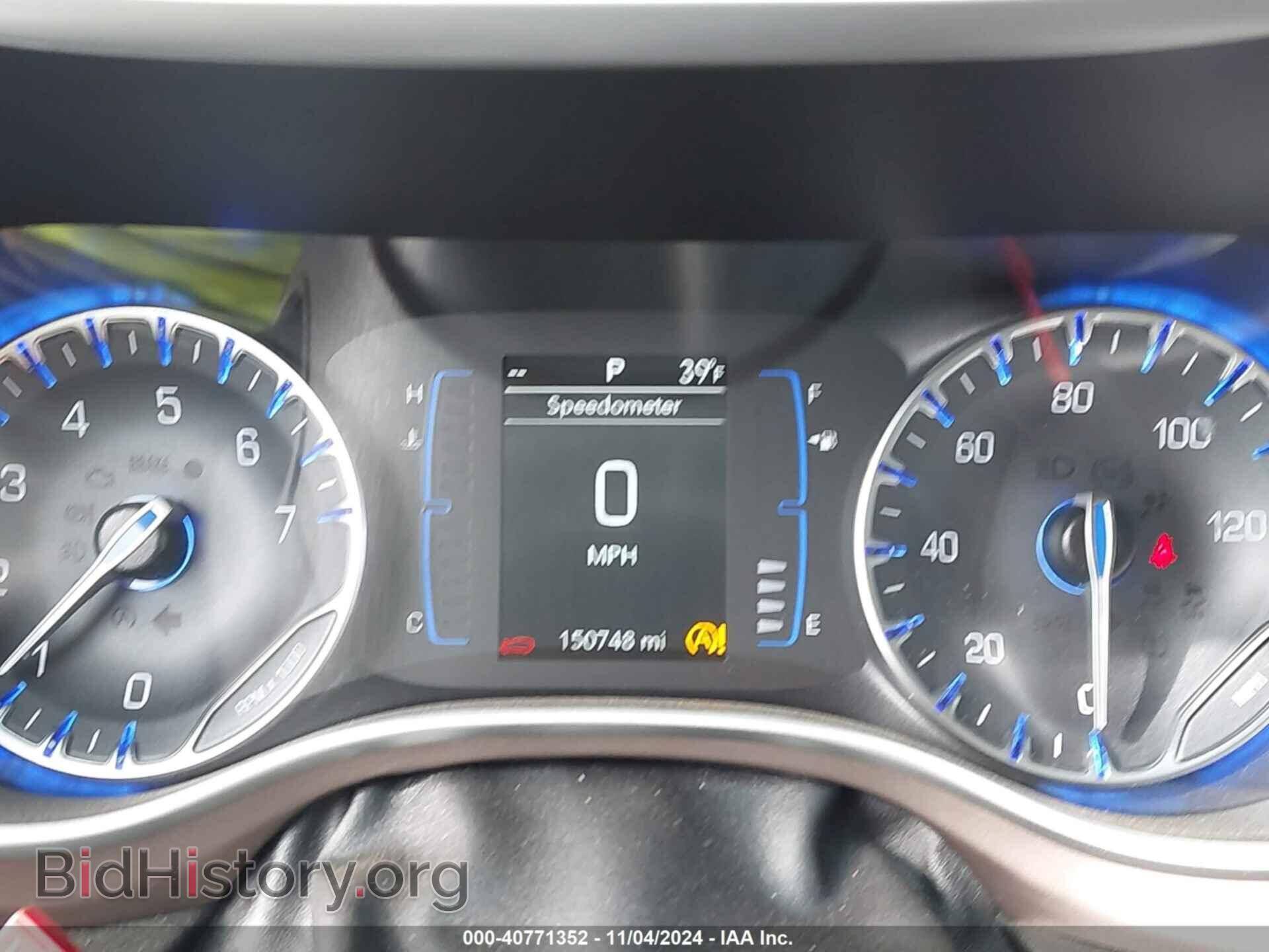 2019 CHRYSLER PACIFICA - VIN: 2C4RC1BG0KR526023 - Фото 7