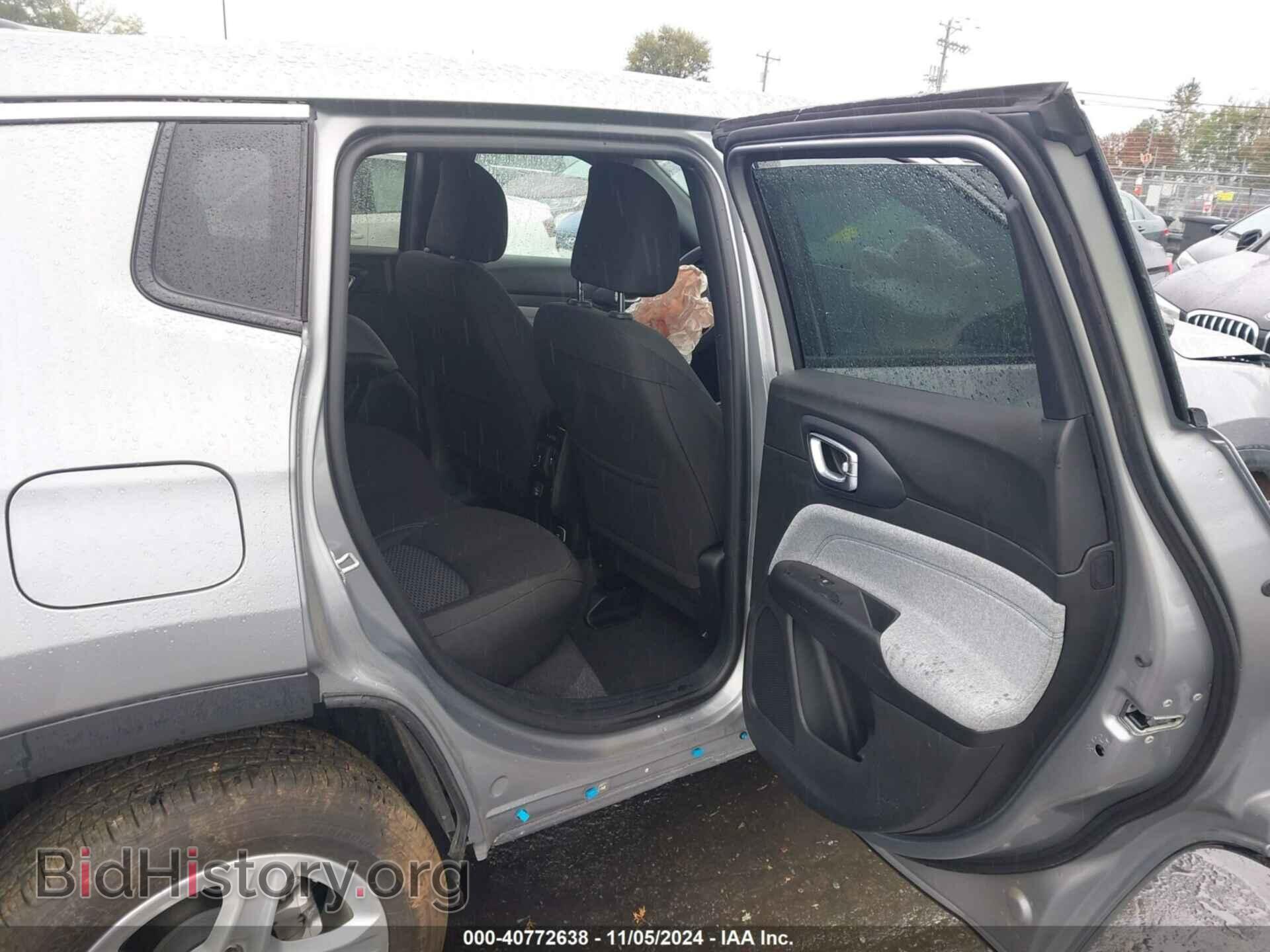 2024 JEEP COMPASS - VIN: 3C4NJDAN0RT575669 - Фото 8