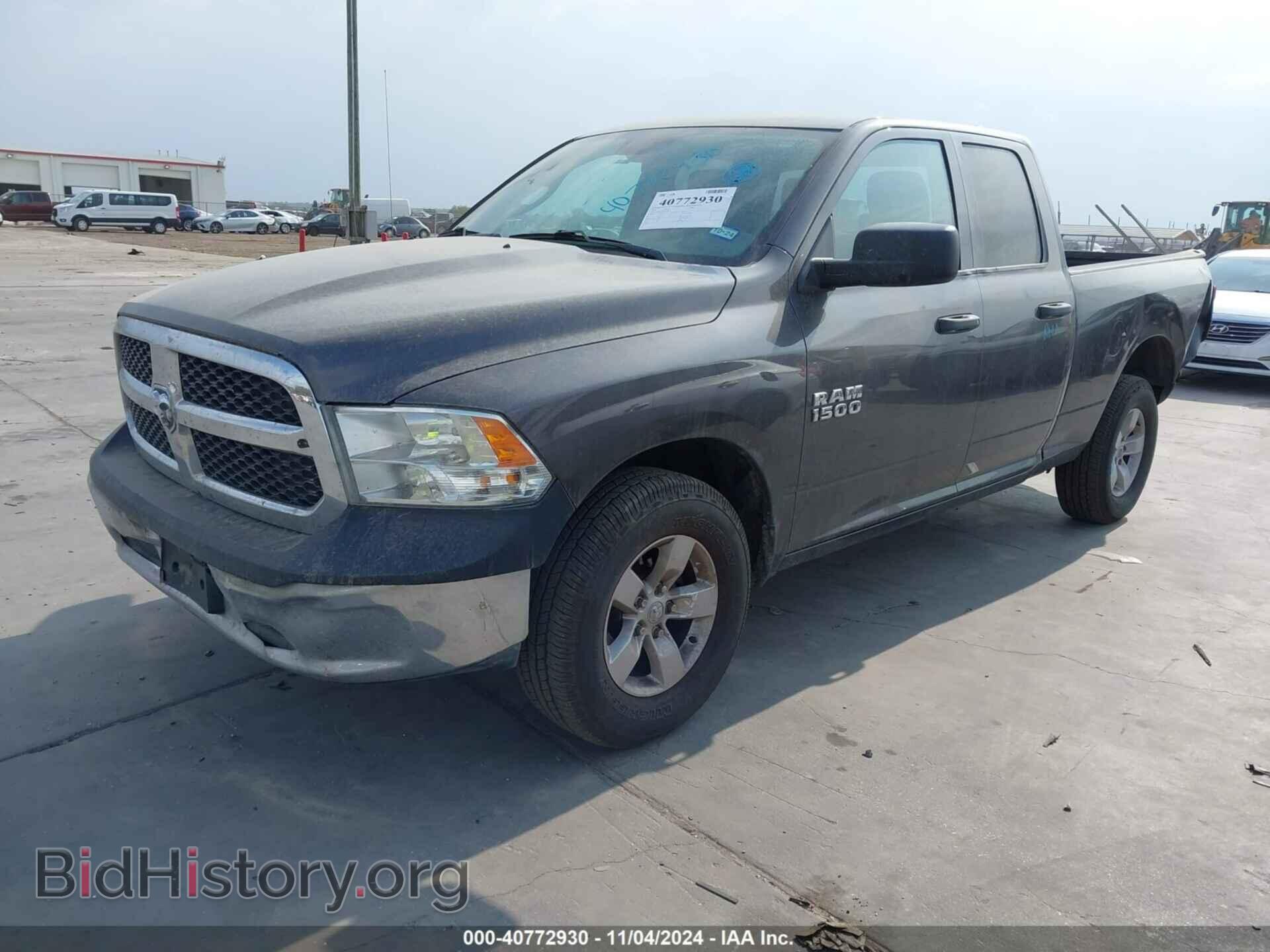 2018 RAM 1500 - VIN: 1C6RR6FG2JS299735 - Фото 2
