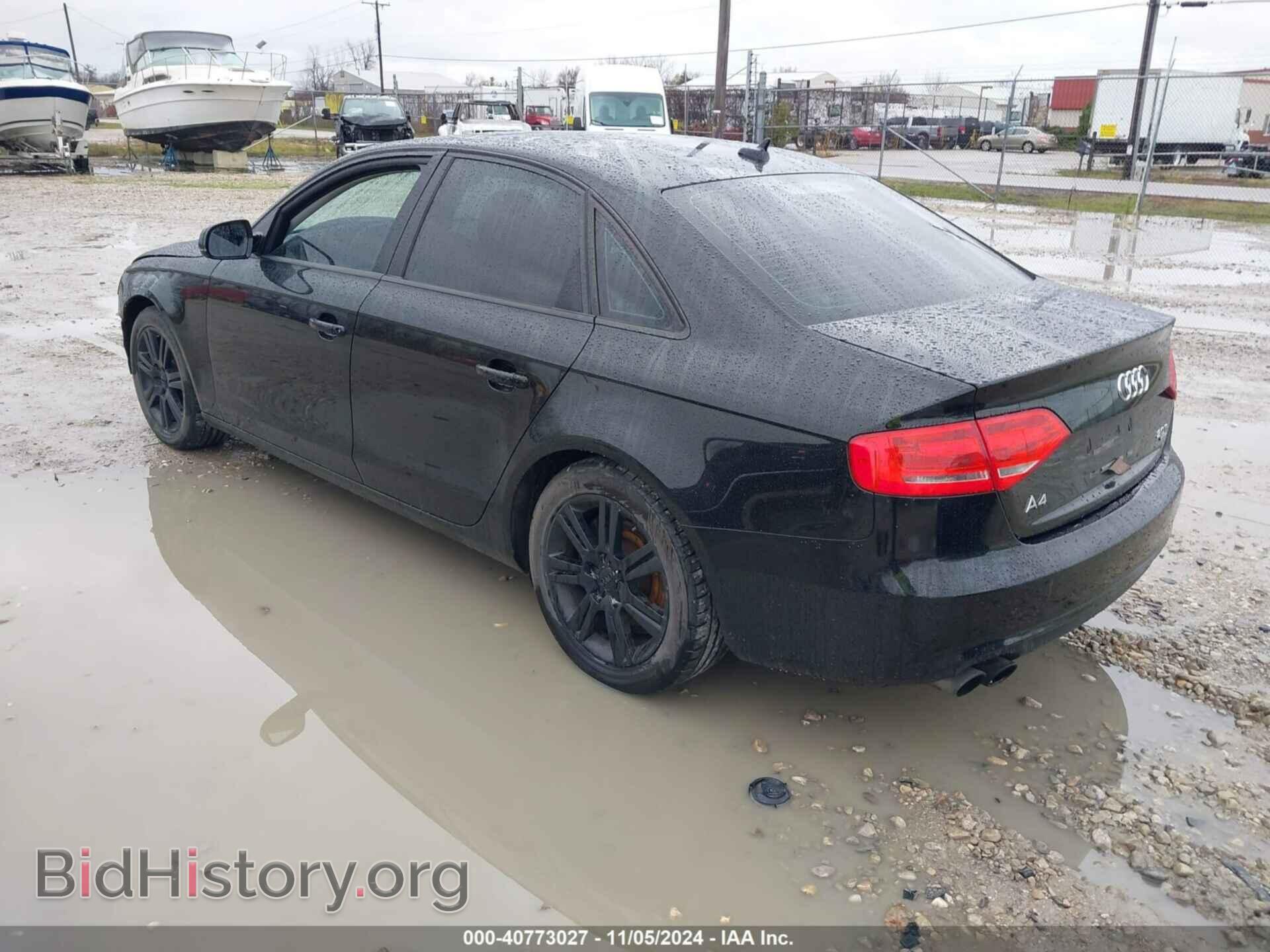 2011 AUDI A4 - VIN: WAUDFAFLXBA109616 - Фото 3