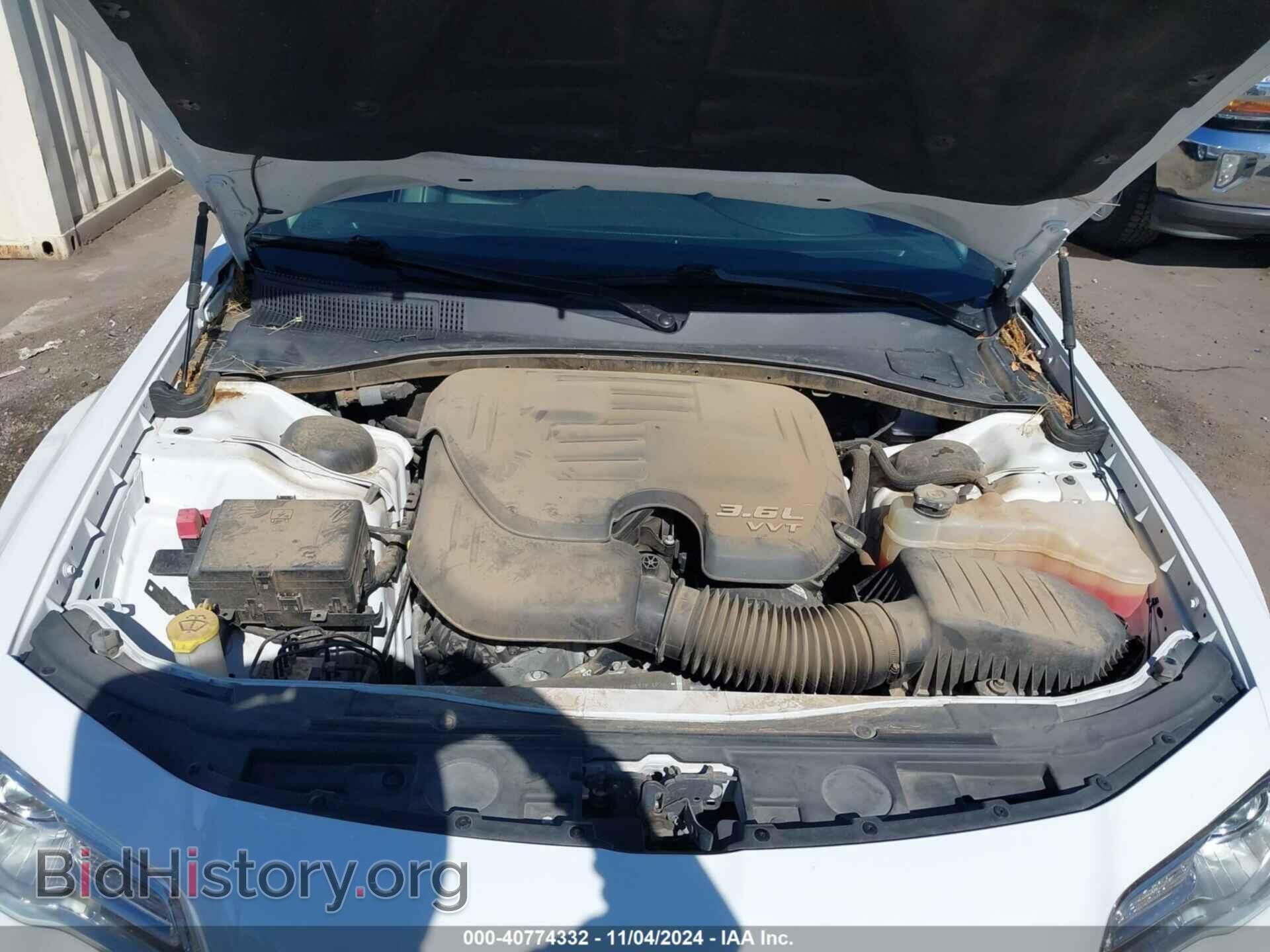 2021 CHRYSLER 300 - VIN: 2C3CCAAG9MH509175 - Фото 10