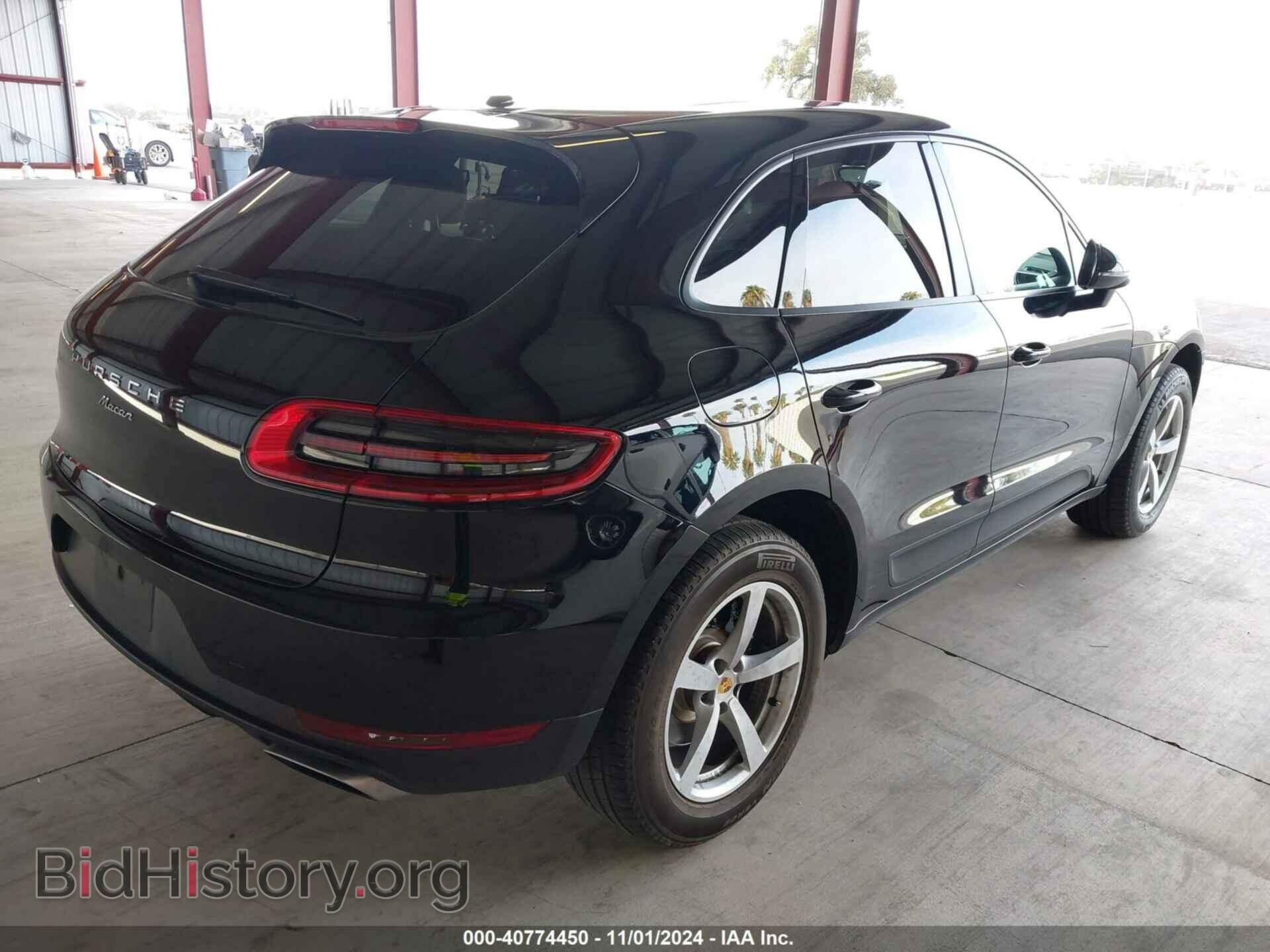 2017 PORSCHE MACAN - VIN: WP1AA2A59HLB01862 - Photo 4
