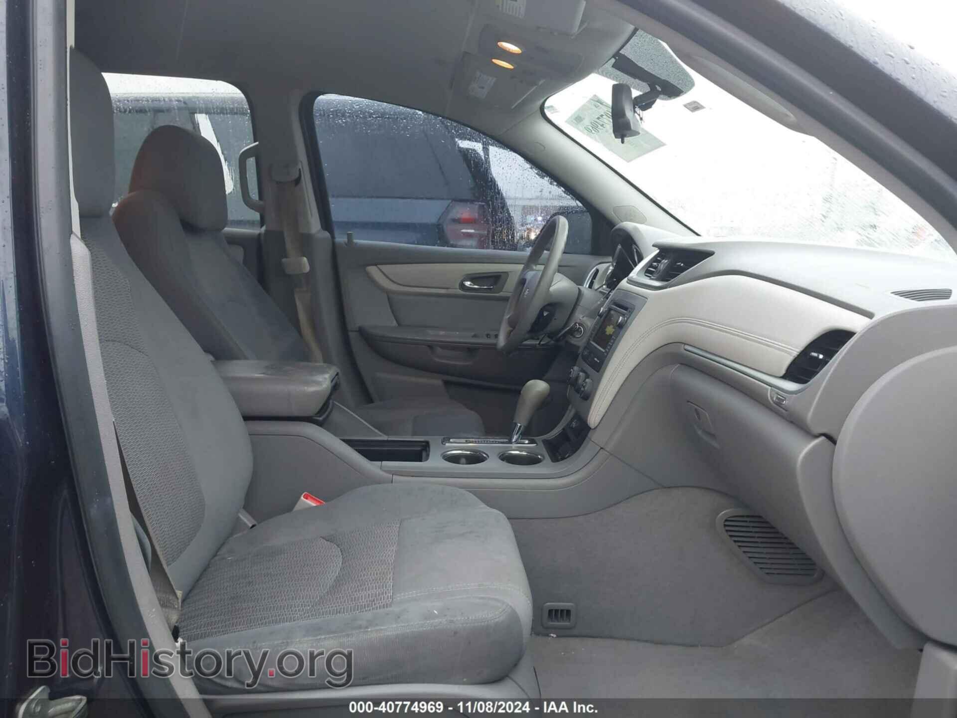 2017 CHEVROLET TRAVERSE - VIN: 1GNKRFED5HJ290746 - Фото 5