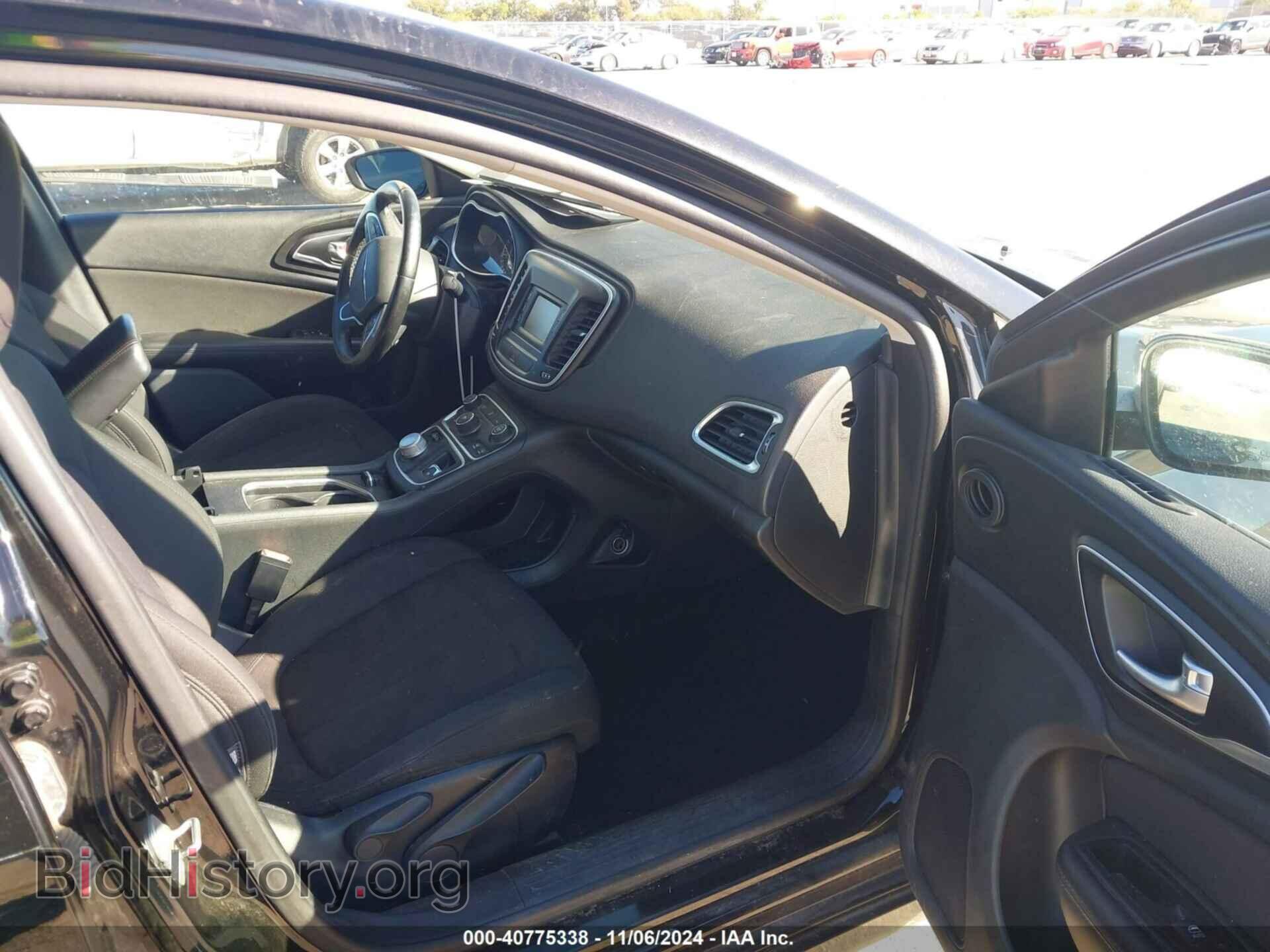 2015 CHRYSLER 200 - VIN: 1C3CCCAB7FN715833 - Photo 5